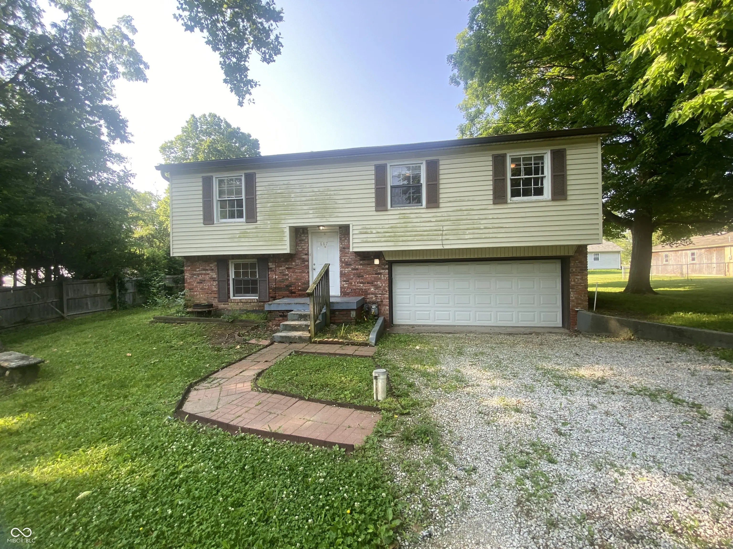 667 E Edgewood Avenue, Indianapolis