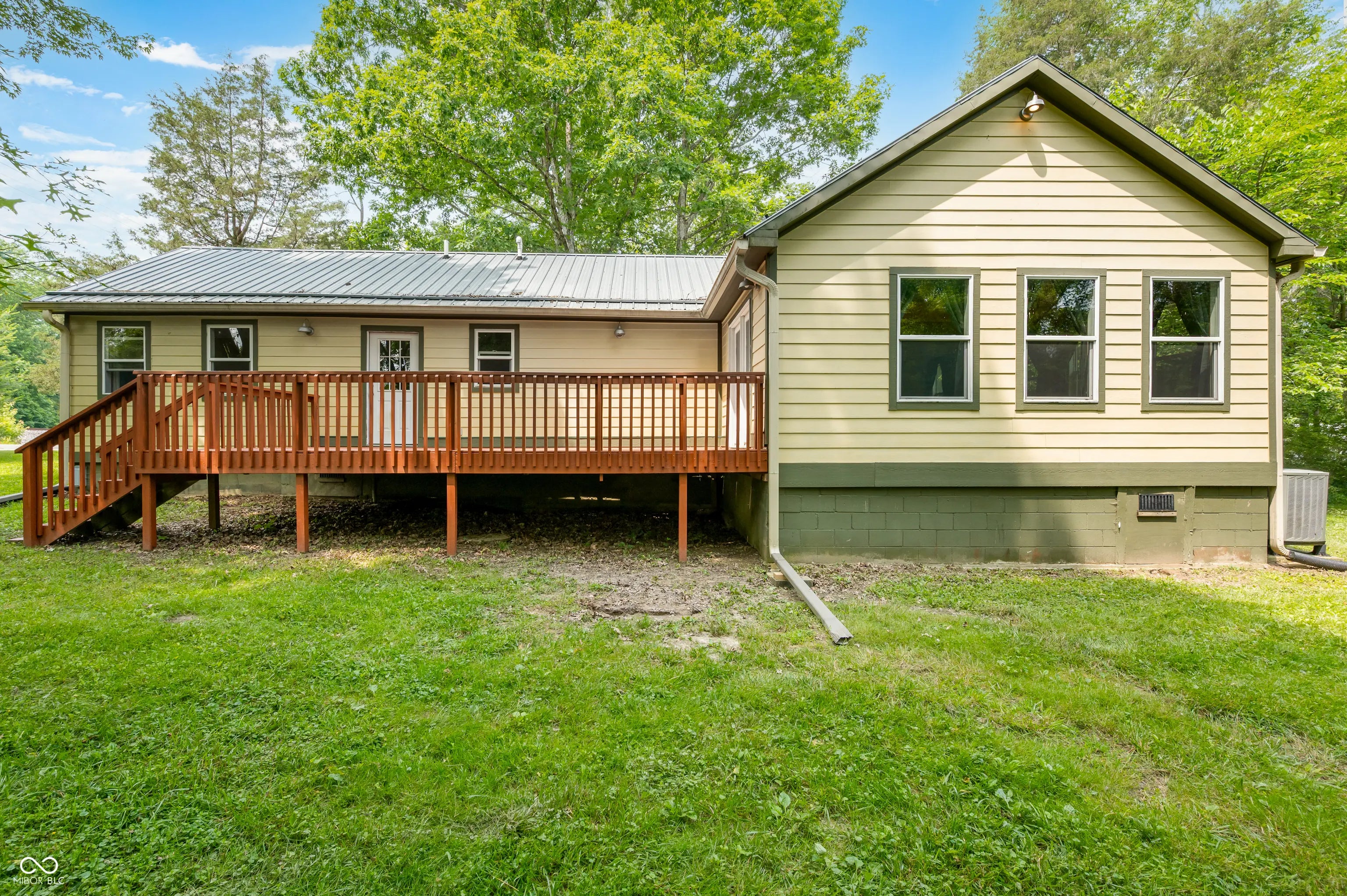 Photo of 5800 South Shore Drive Nashville, IN 47448