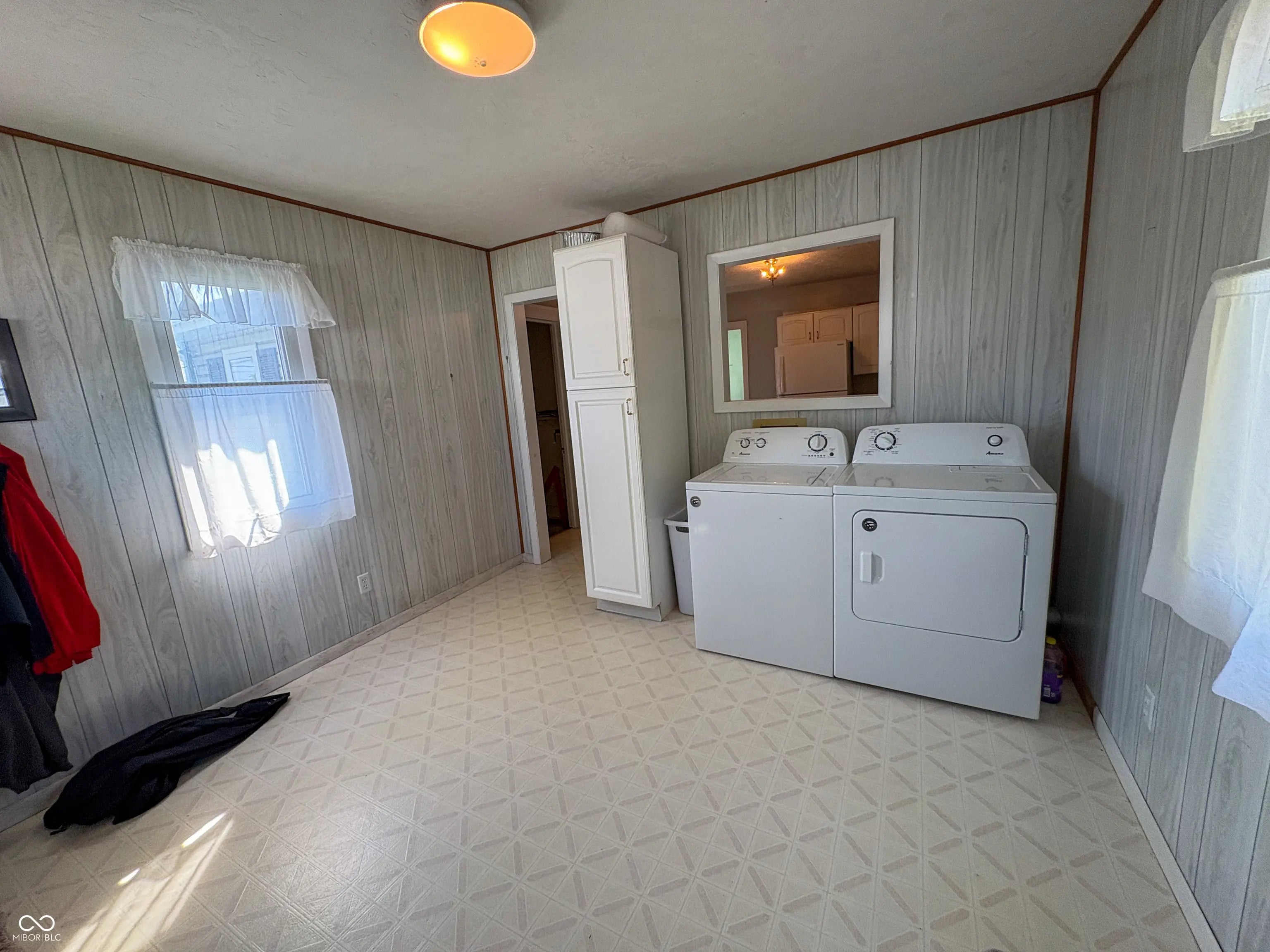 2334 S B Street MLS 22044162 No Subdivision photo 9