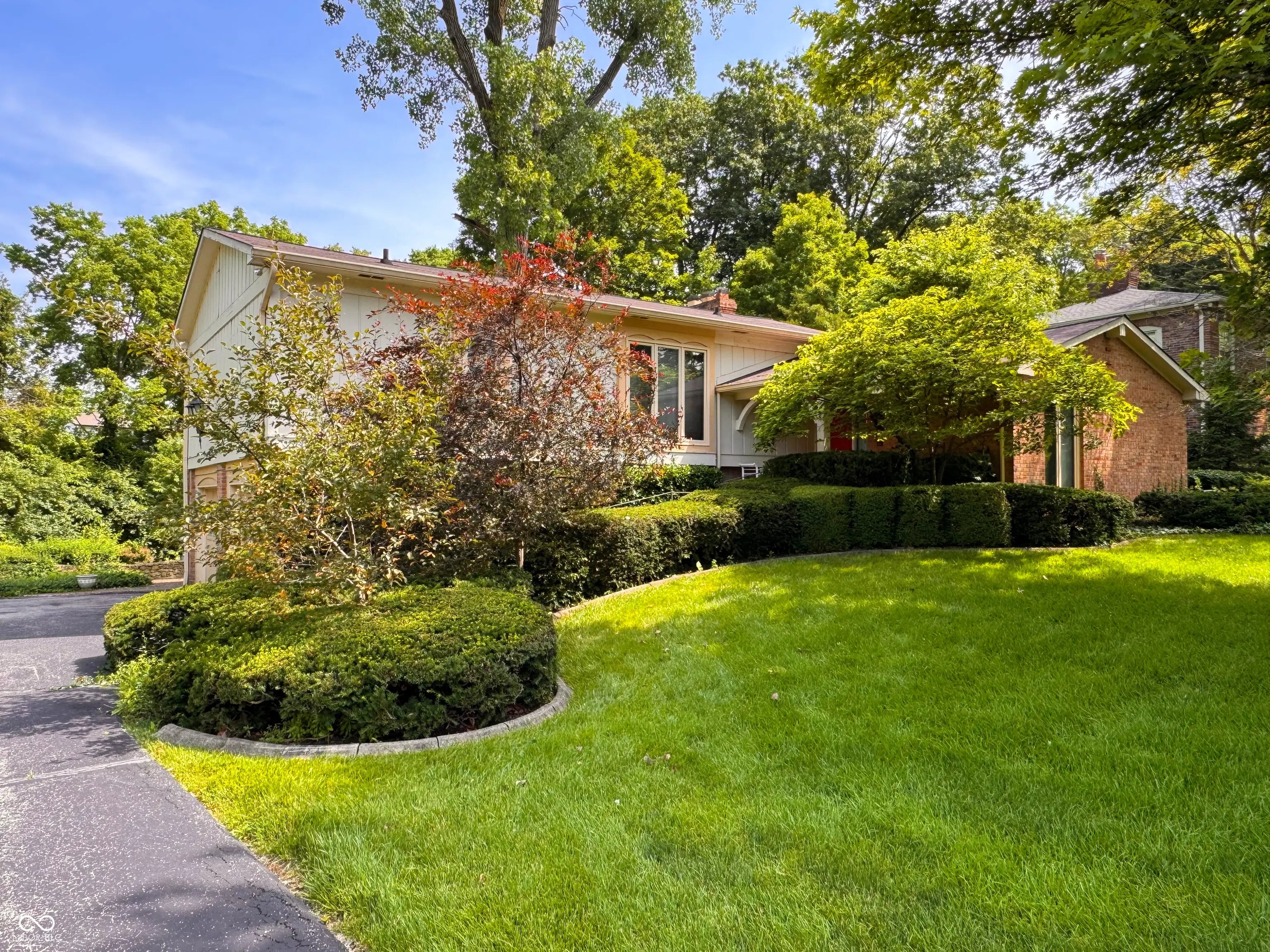Photo of 7038 E 65th Street Indianapolis, IN 46256