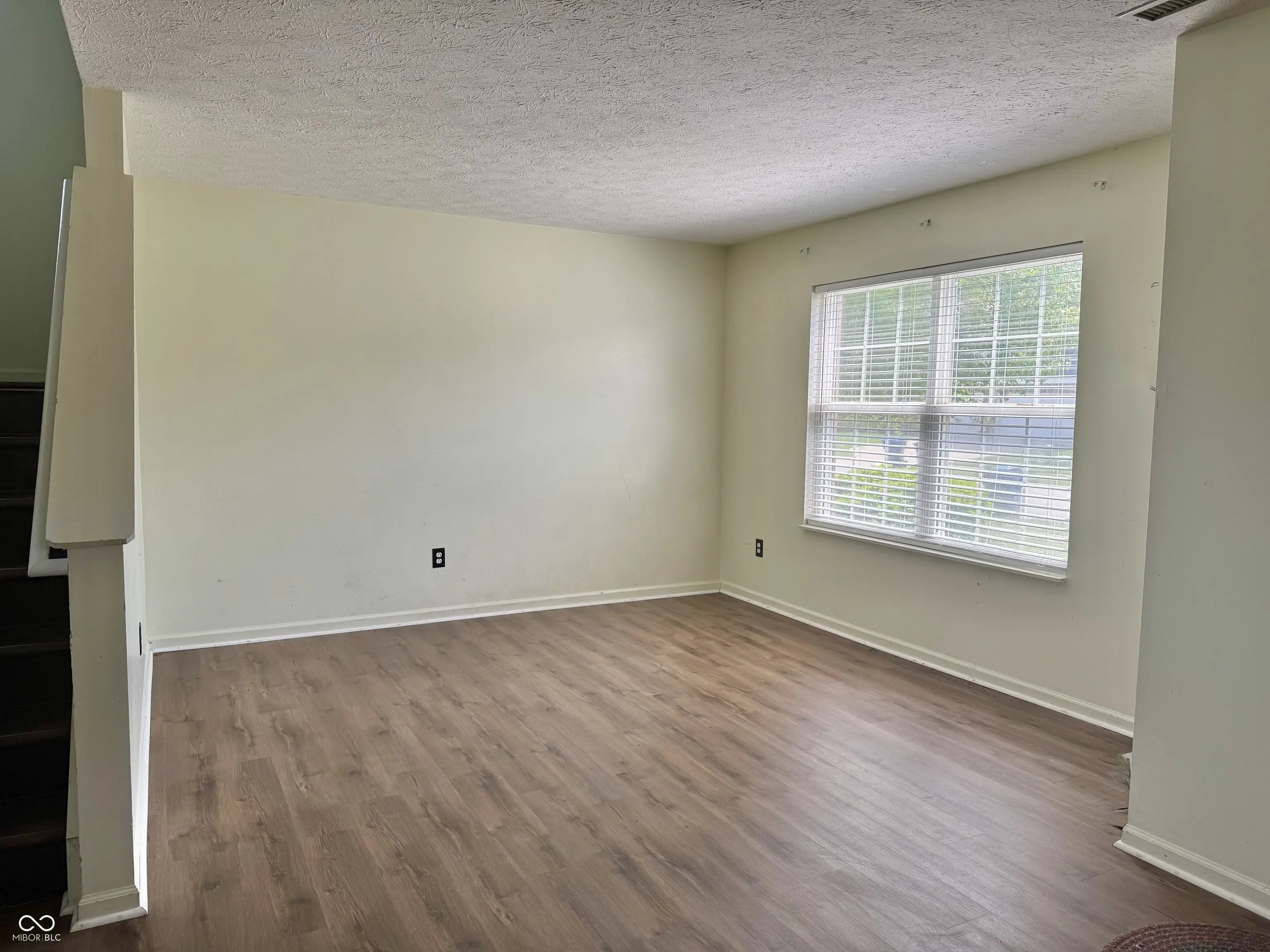 1442 Bank Place MLS 22044300 Berkshire photo 10