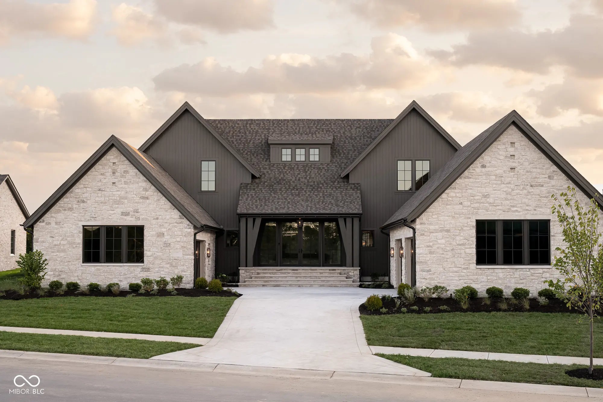 1445 Chatham Rdg Court, Westfield