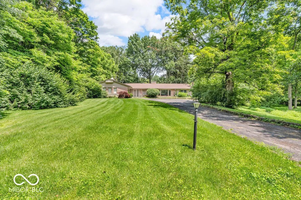 450 W 93rd Street, Indianapolis