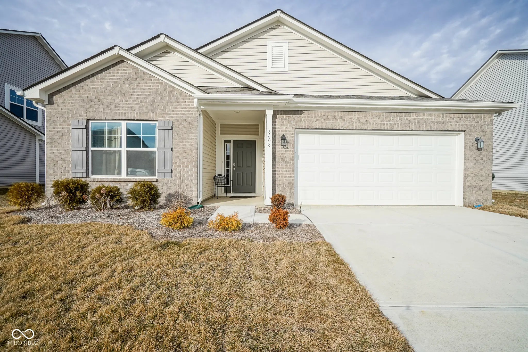6608 W Shoreline Court, Greenfield