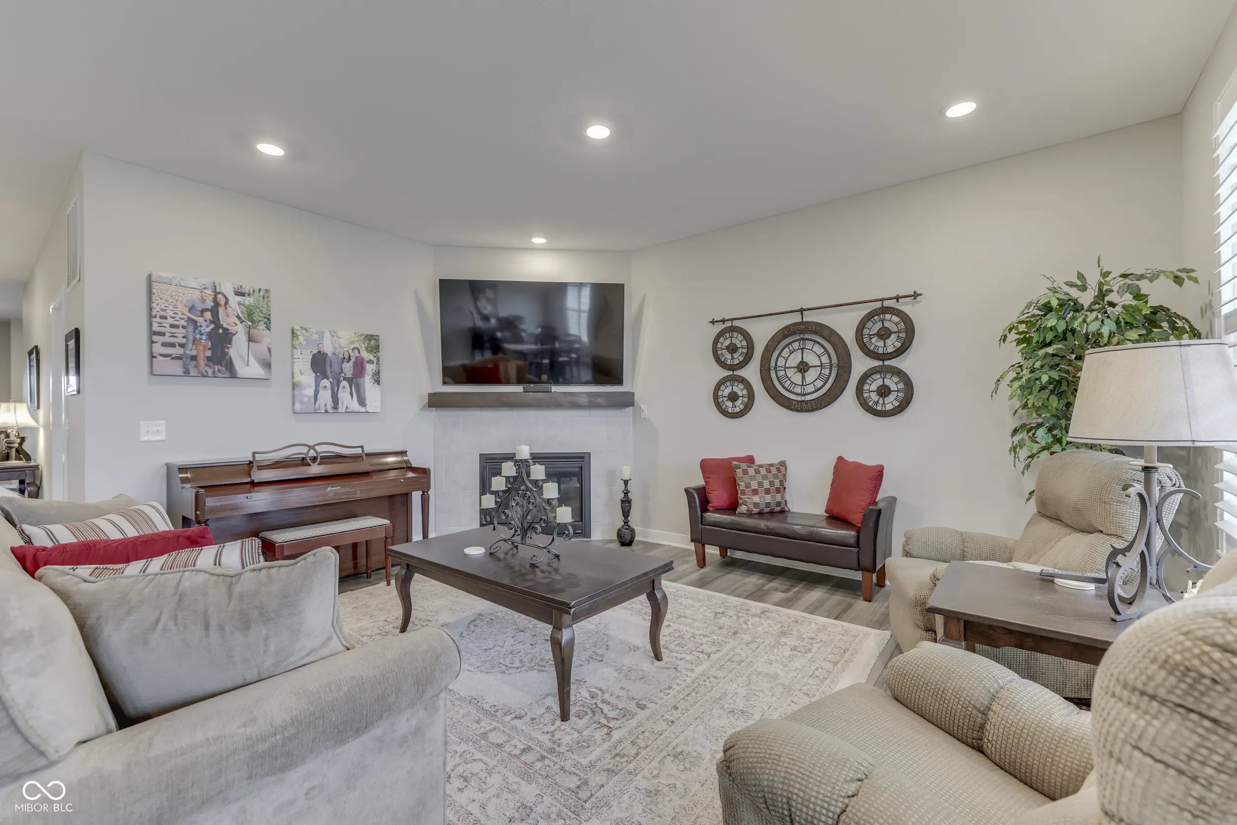 3644 Chalmers Drive MLS 22044473 Morningside photo 4