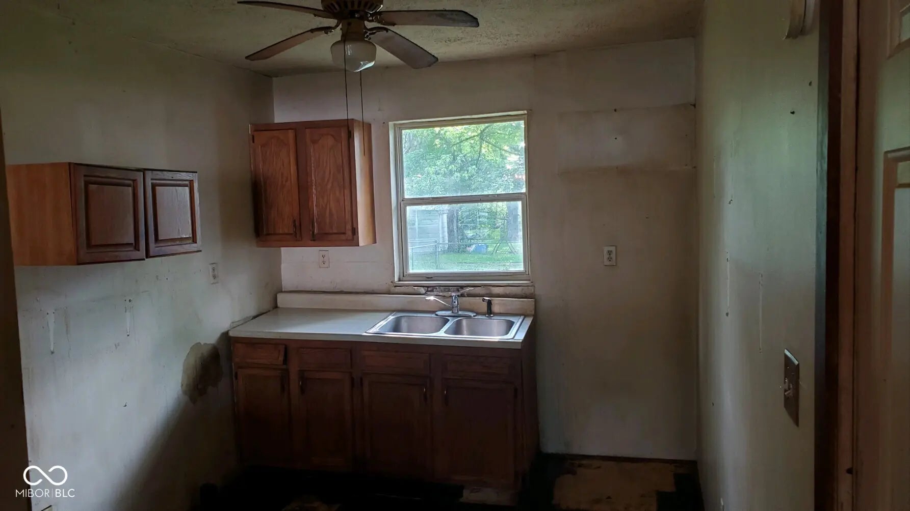 1007 S 24th Street MLS 22044492 No Subdivision photo 7