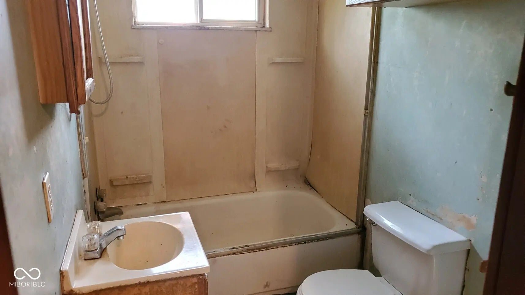 1007 S 24th Street MLS 22044492 No Subdivision photo 8