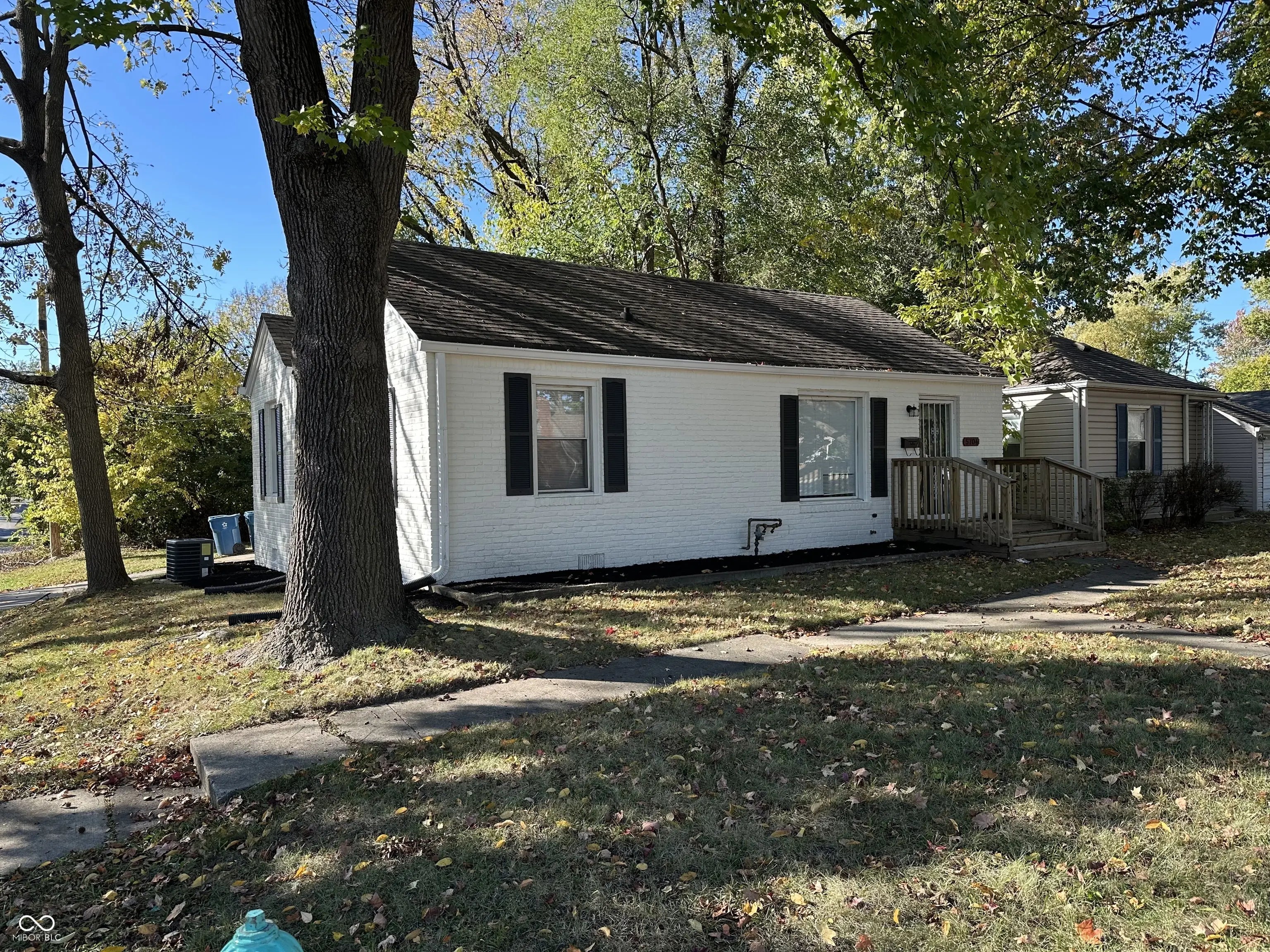 5704 N Keystone Avenue, Indianapolis