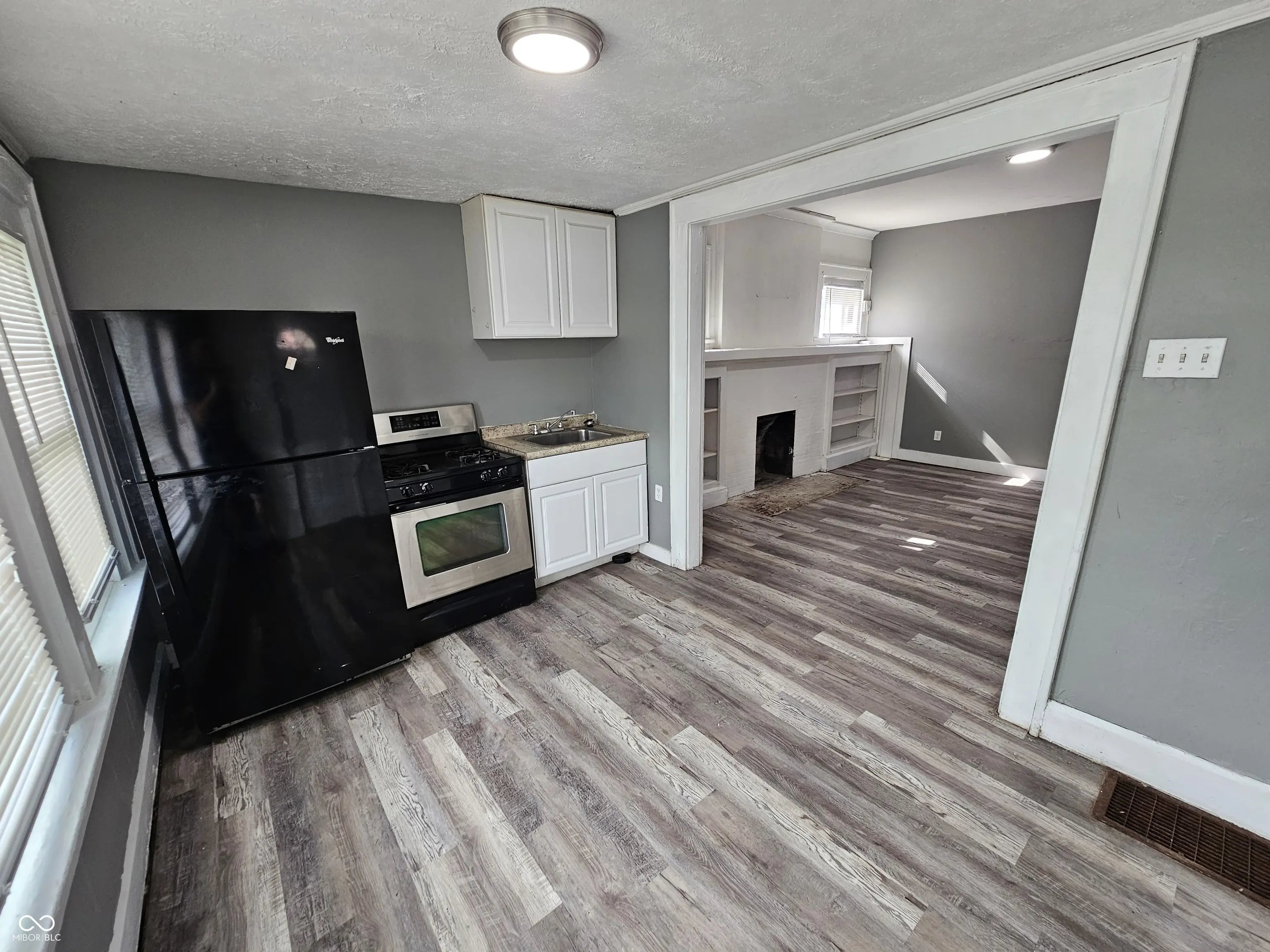 4830 E Washington Street MLS 22044613 Moores Sub Blankenship photo 3