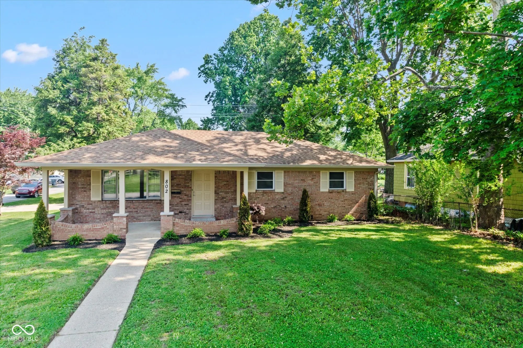 802 Lawrence Avenue, Indianapolis