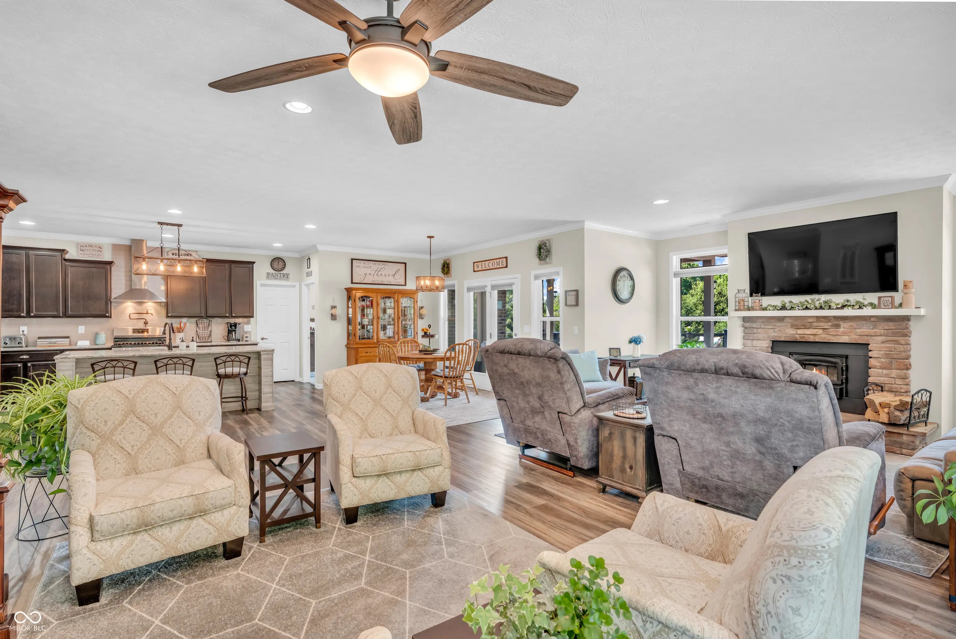 9231 E Poynter Drive MLS 22044841 St John Commons photo 29