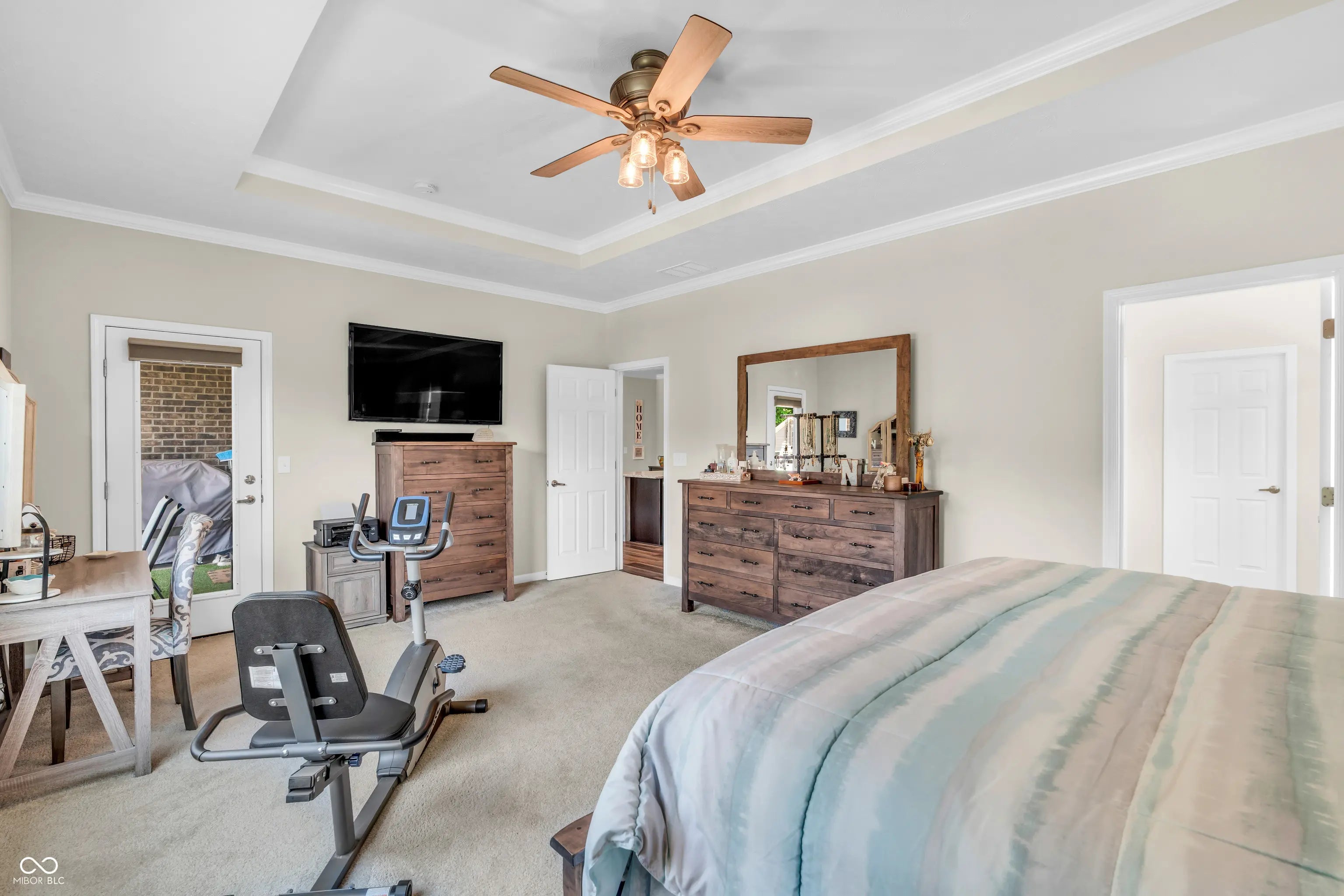 9231 E Poynter Drive MLS 22044841 St John Commons photo 39