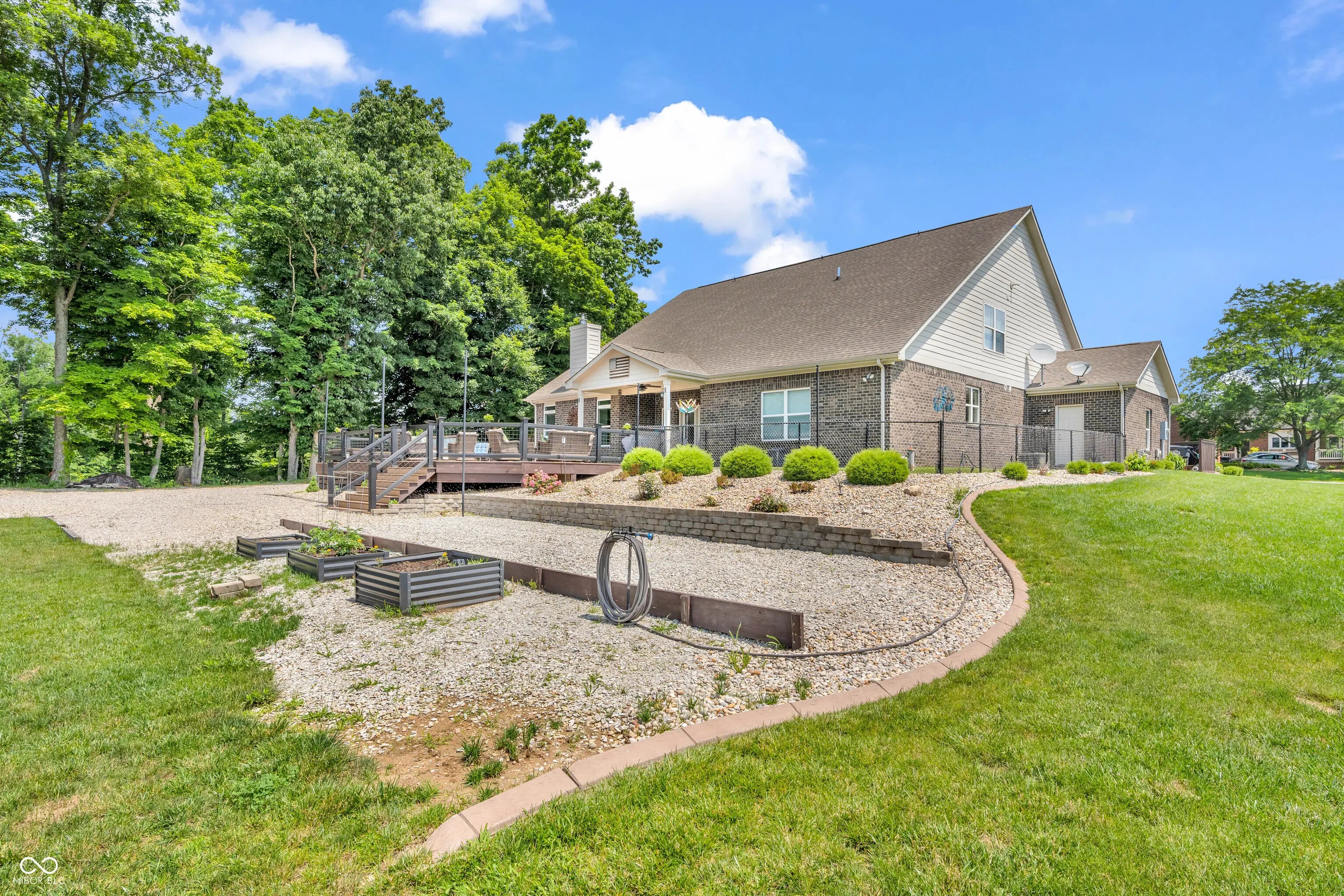 9231 E Poynter Drive MLS 22044841 St John Commons photo 51