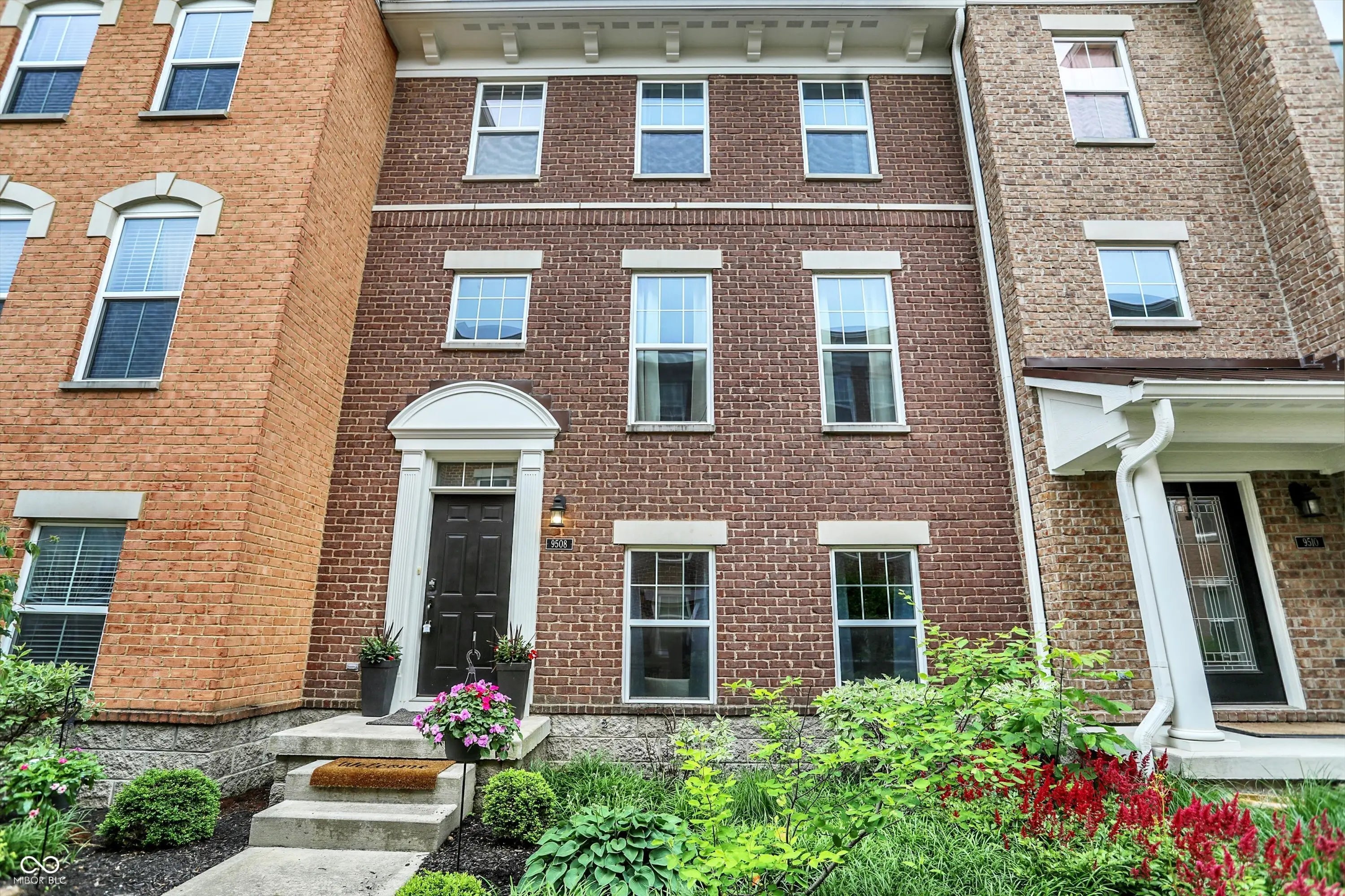9508 Oakley Drive, Indianapolis