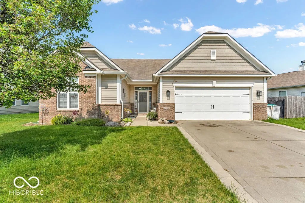 3830 Indigo Blue Boulevard, Whitestown