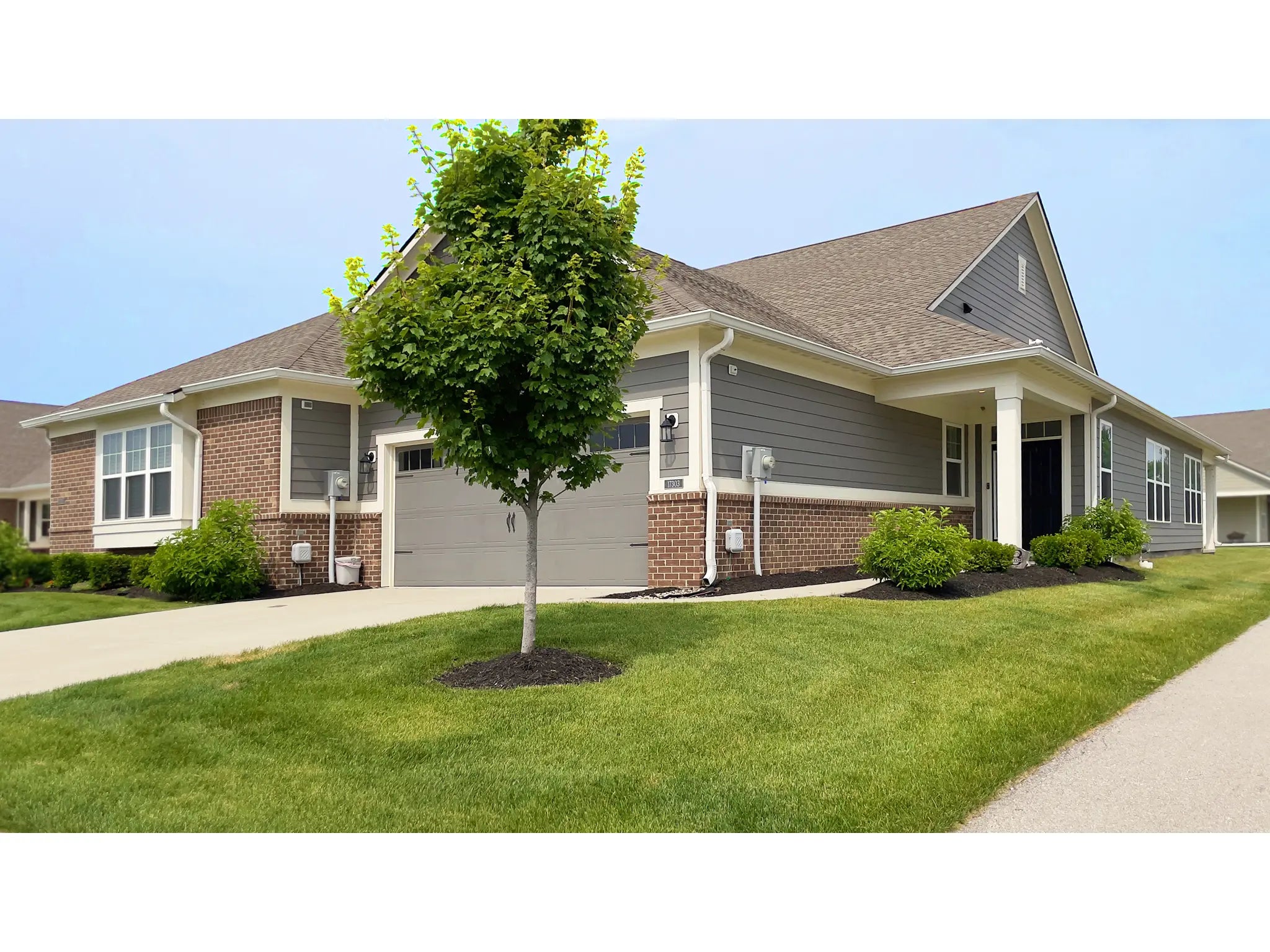 17303 Lillian Street, Westfield