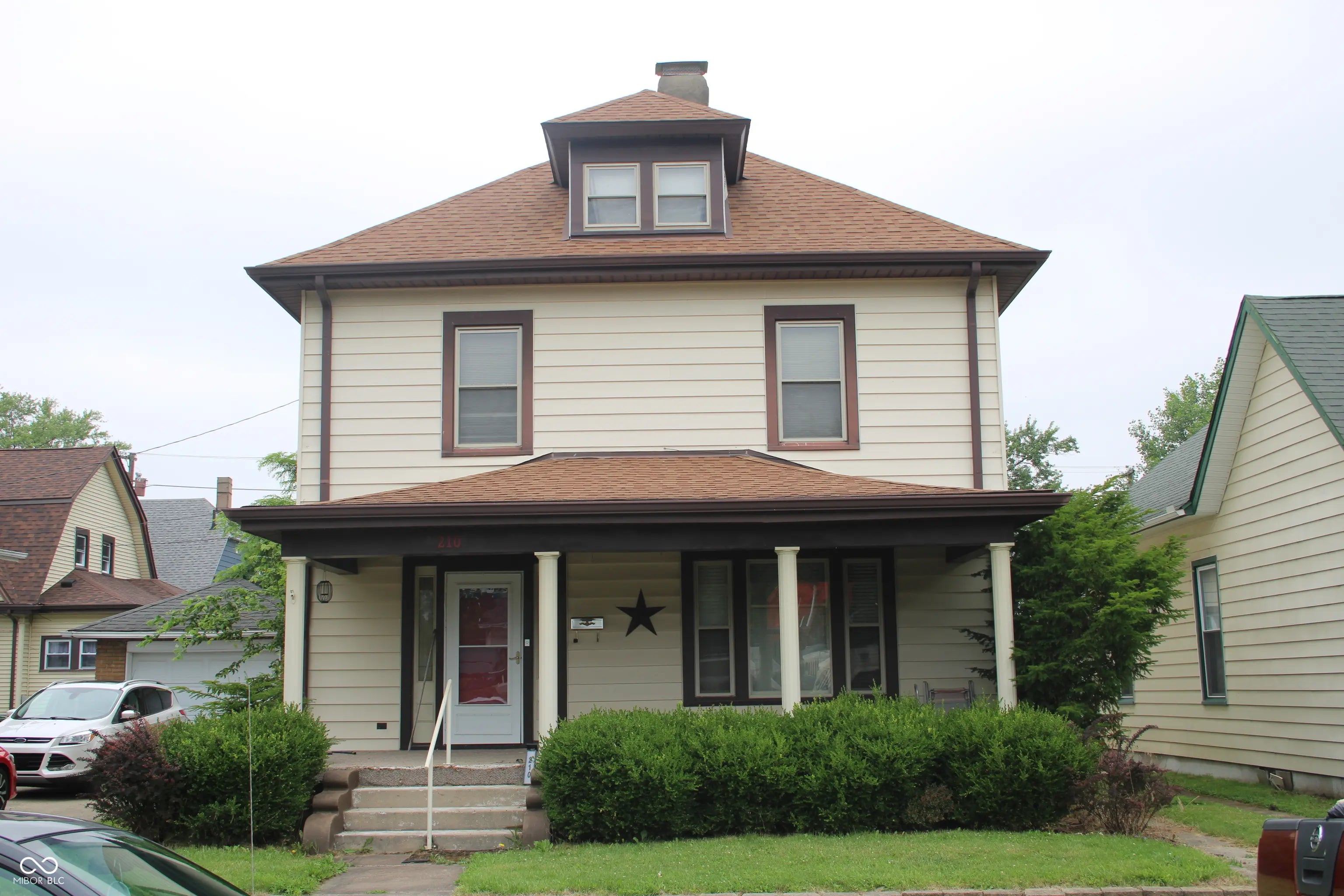 Photo of 210 E 7th Street Rushville, IN 46173