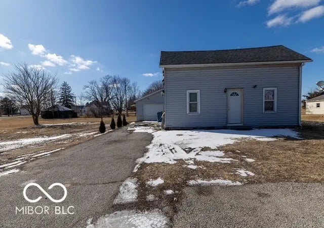 Photo of 306 N Washington Street N Boswell, IN 47921