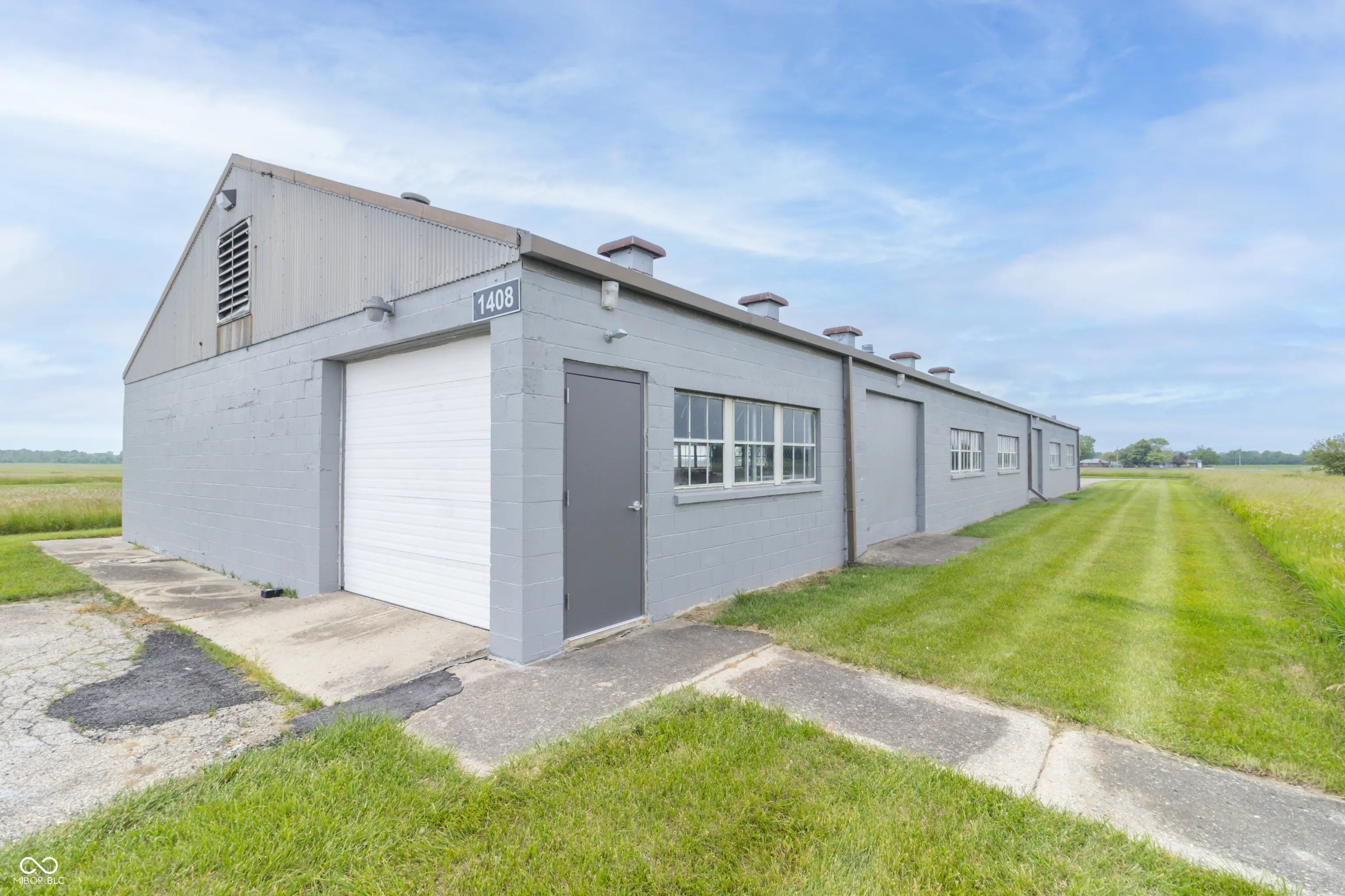 Photo of 1408 S 25 E Greenfield, IN 46140
