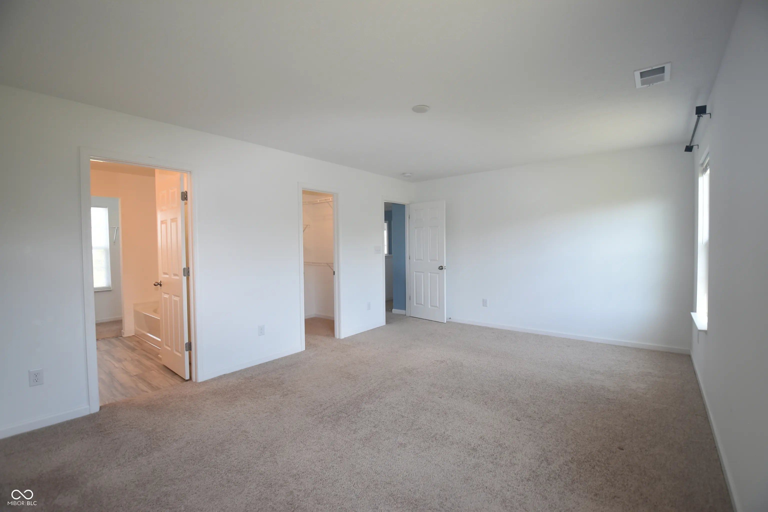 1571 N Creekwater Pass MLS 22045338 Heron Creek photo 12