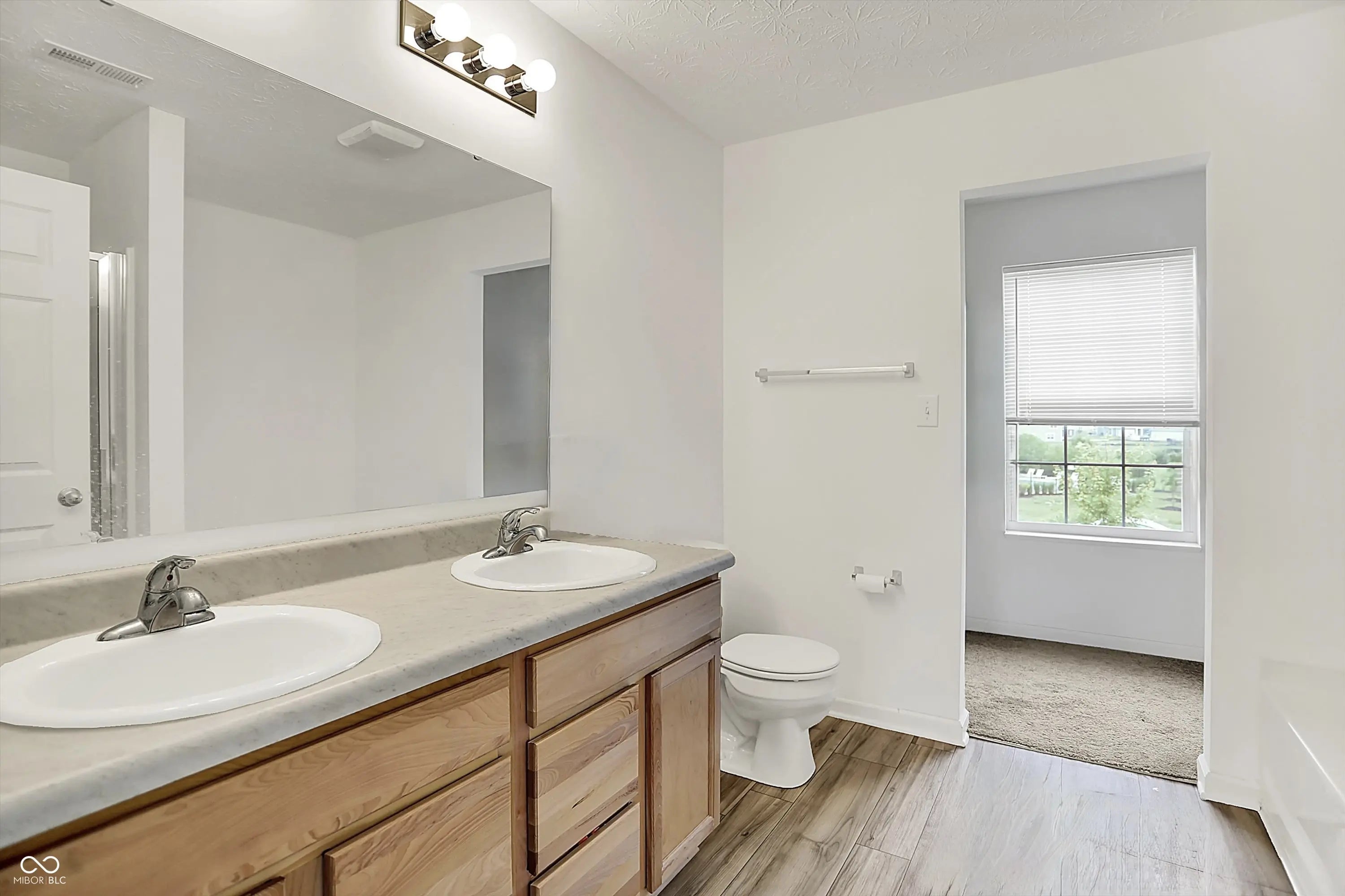 1571 N Creekwater Pass MLS 22045338 Heron Creek photo 14