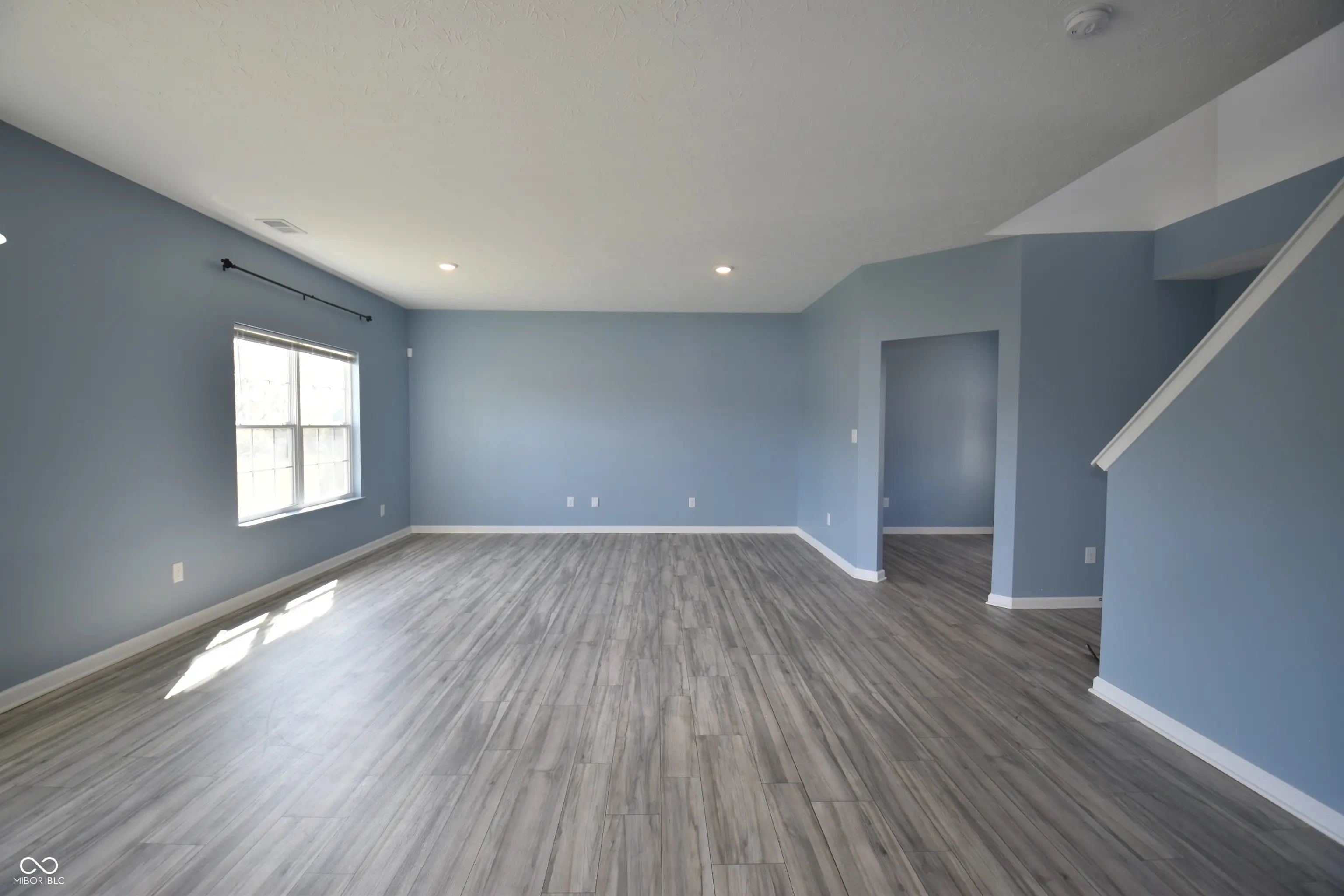 1571 N Creekwater Pass MLS 22045338 Heron Creek photo 2