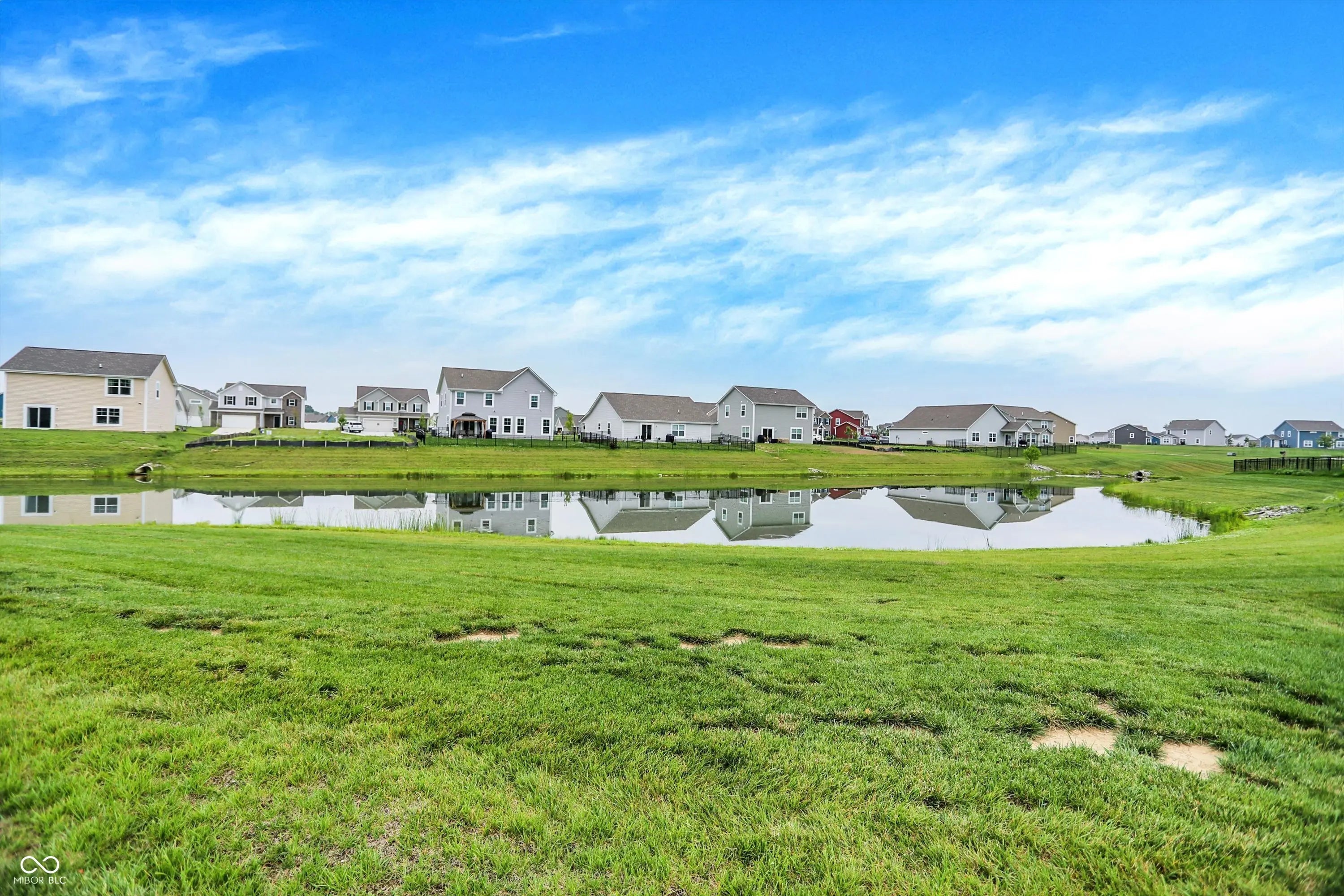 1571 N Creekwater Pass MLS 22045338 Heron Creek photo 27