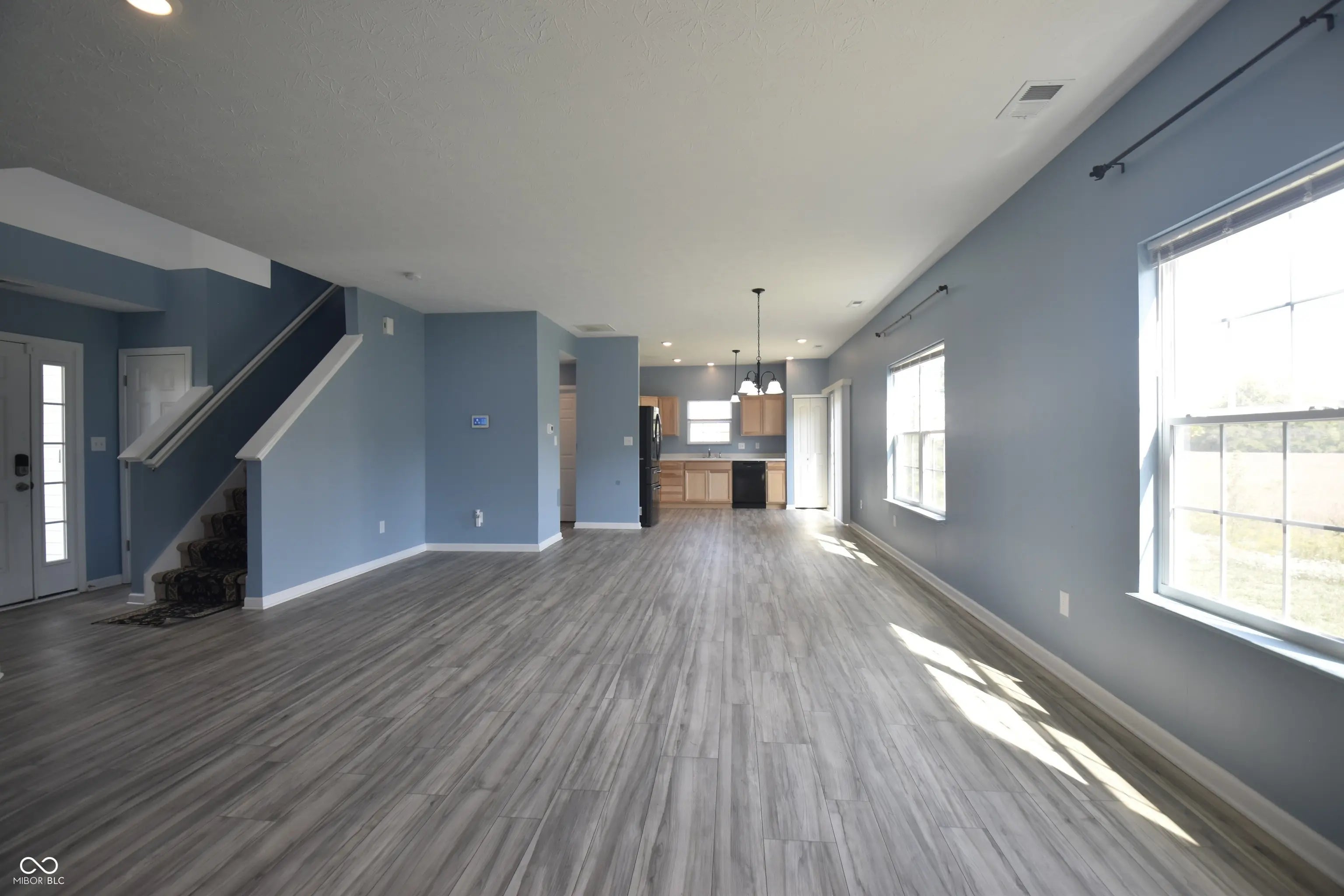 1571 N Creekwater Pass MLS 22045338 Heron Creek photo 3