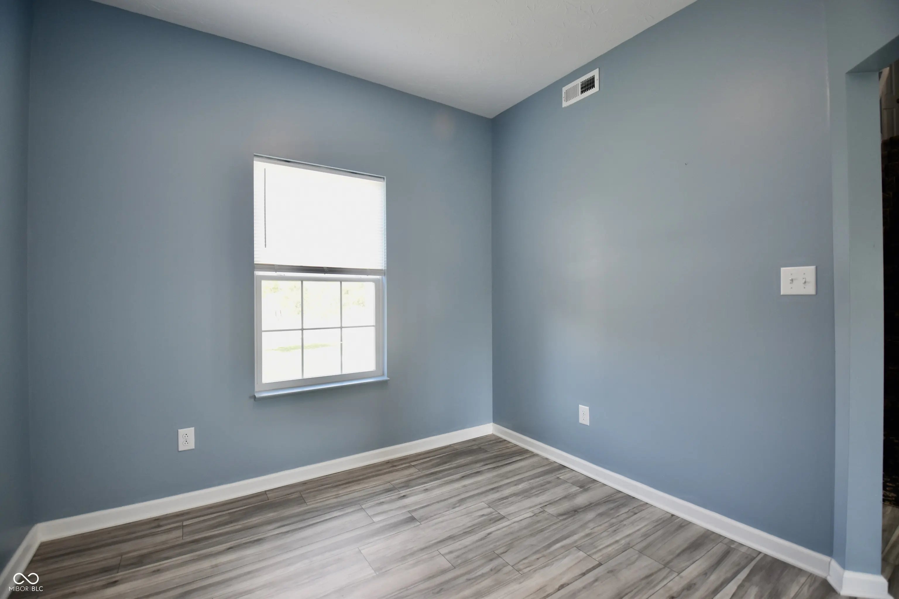 1571 N Creekwater Pass MLS 22045338 Heron Creek photo 6