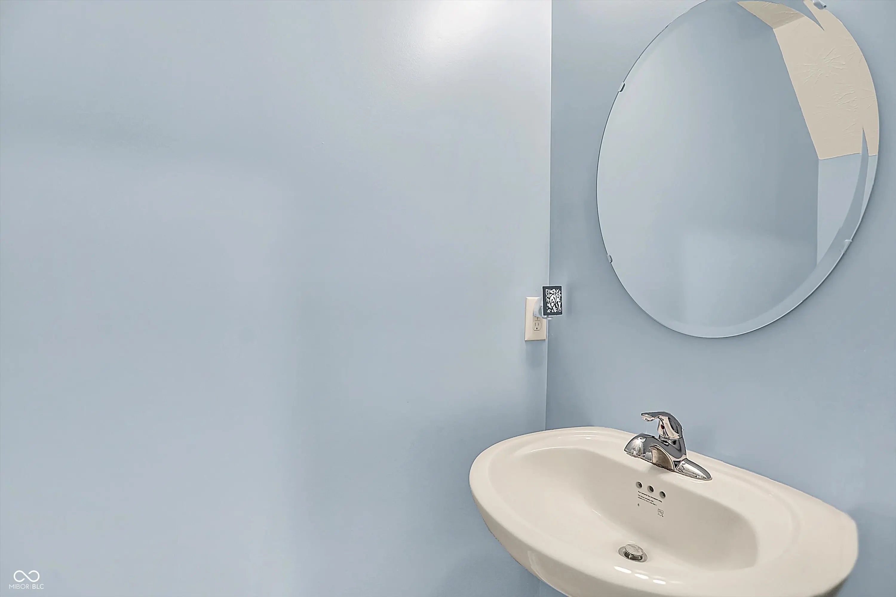 1571 N Creekwater Pass MLS 22045338 Heron Creek photo 8