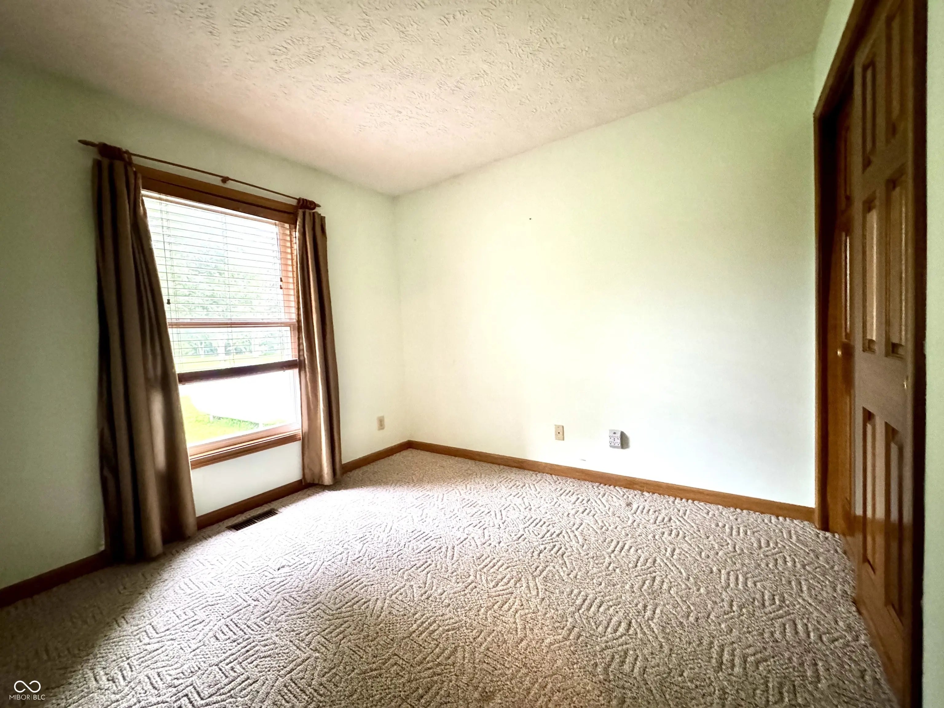 526 Jefferson Valley MLS 22045421 Heritage Lake photo 19