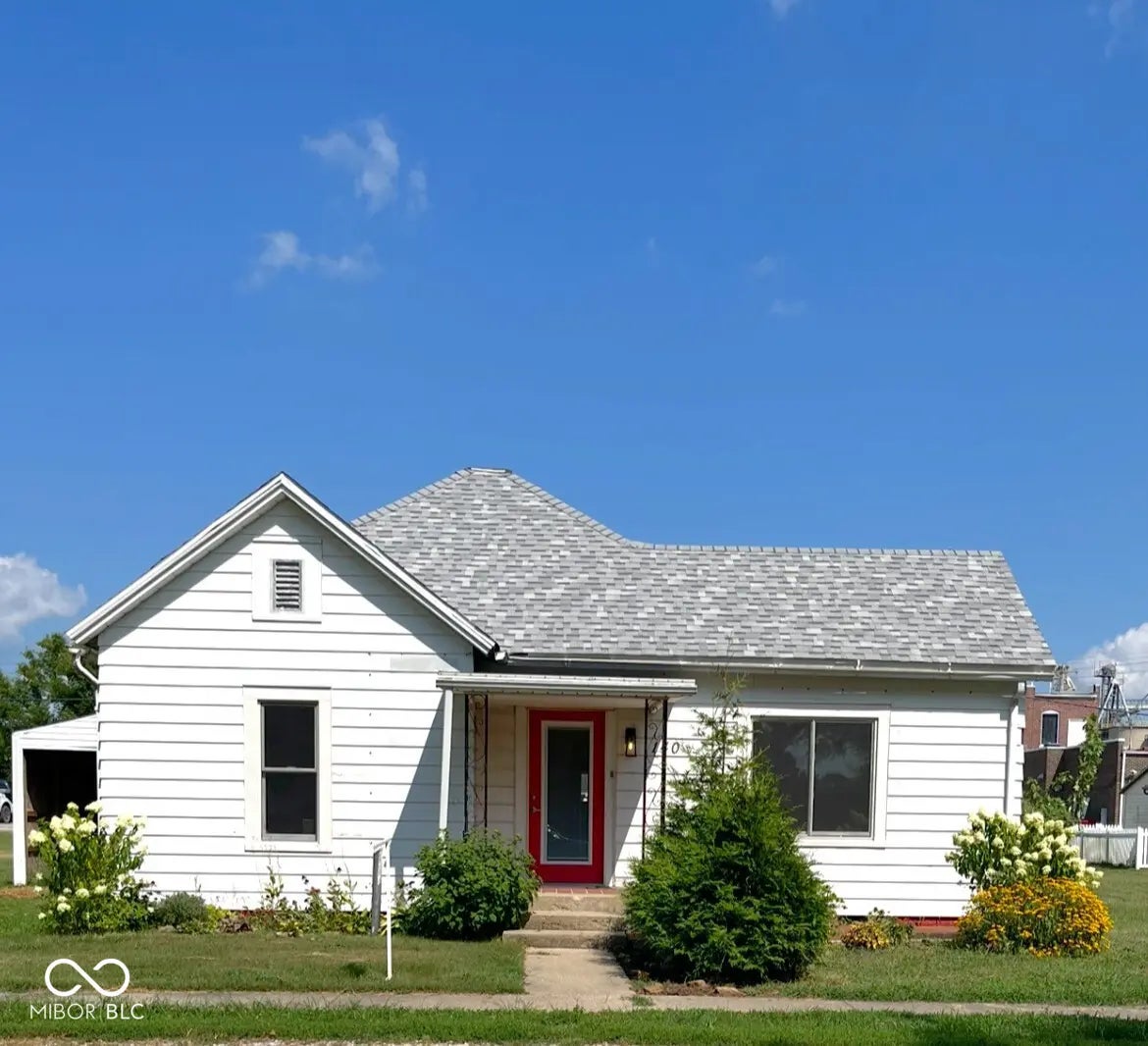 Photo of 140 N Sycamore Street Dana, IN 47847