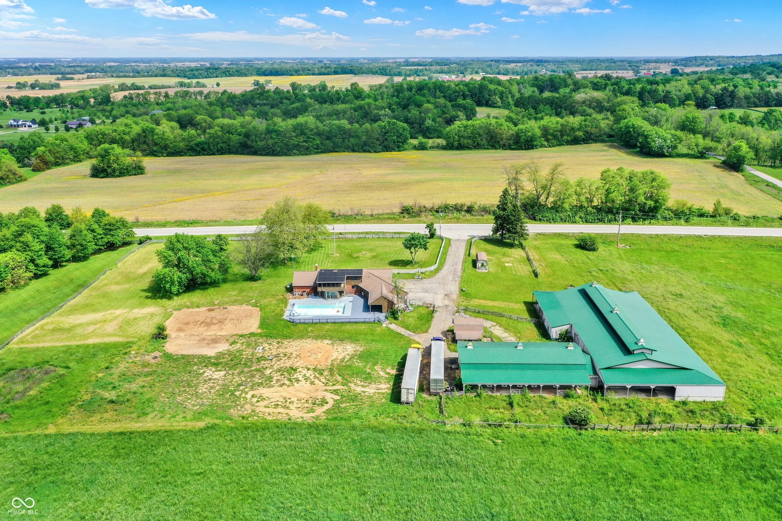 Photo of 7165 W State Road 252 Road W Edinburgh, IN 46124