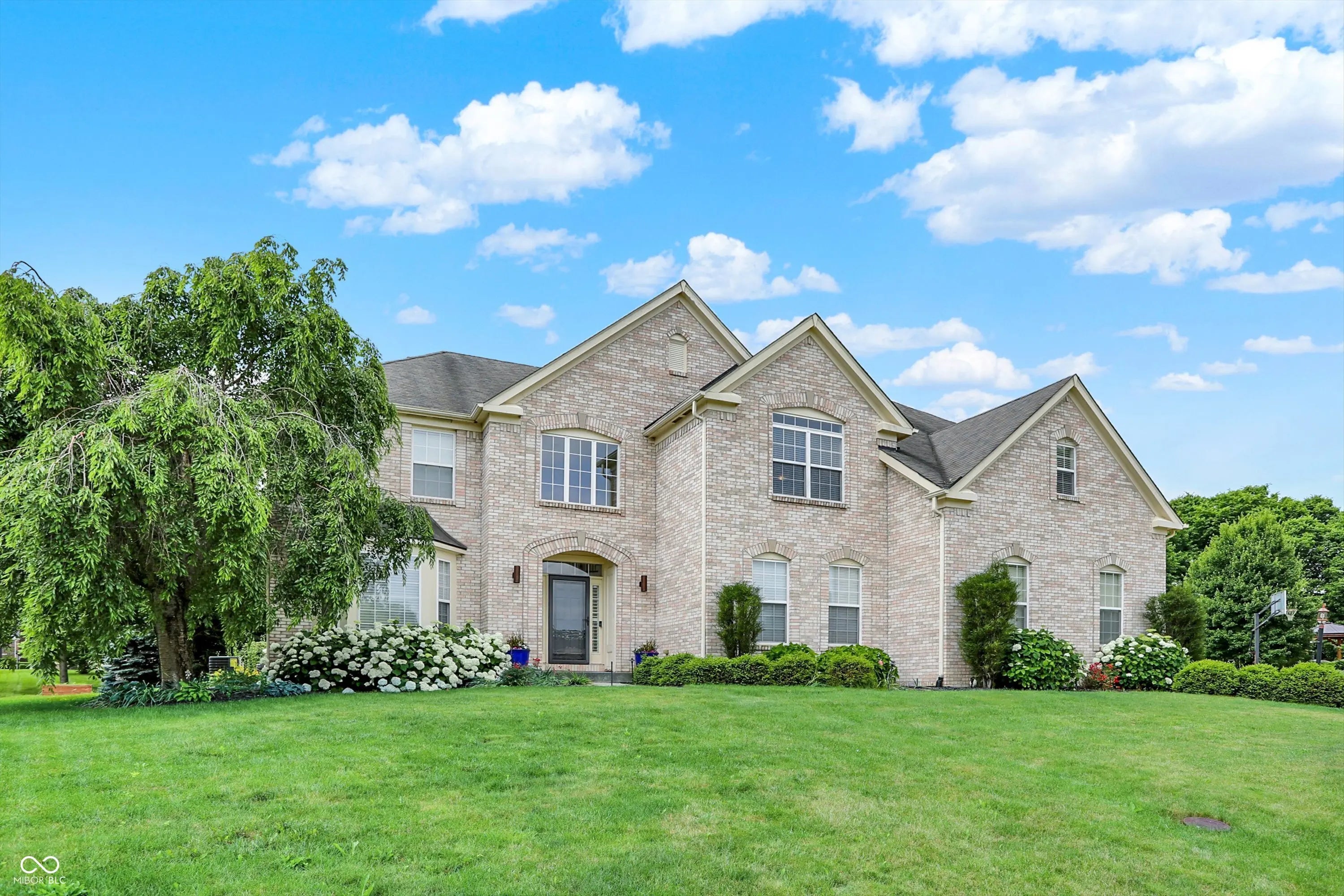 10587 Proposal Pointe Way, Fishers