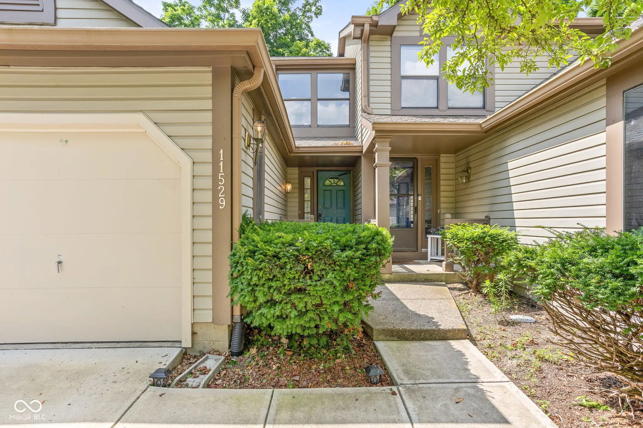 11529 Sunset Cove Lane 11529, Indianapolis