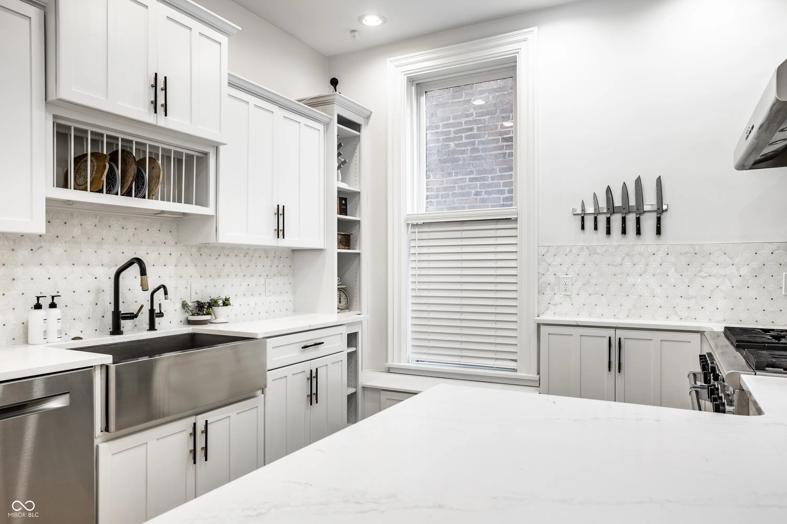 214 E St Joseph Street MLS 22046016 Sorins photo 18