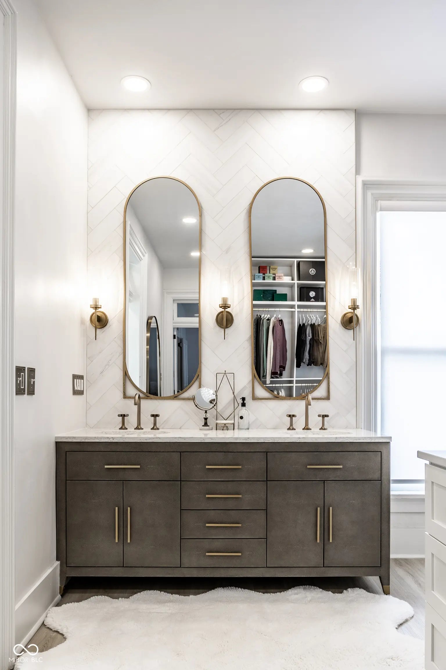 214 E St Joseph Street MLS 22046016 Sorins photo 34