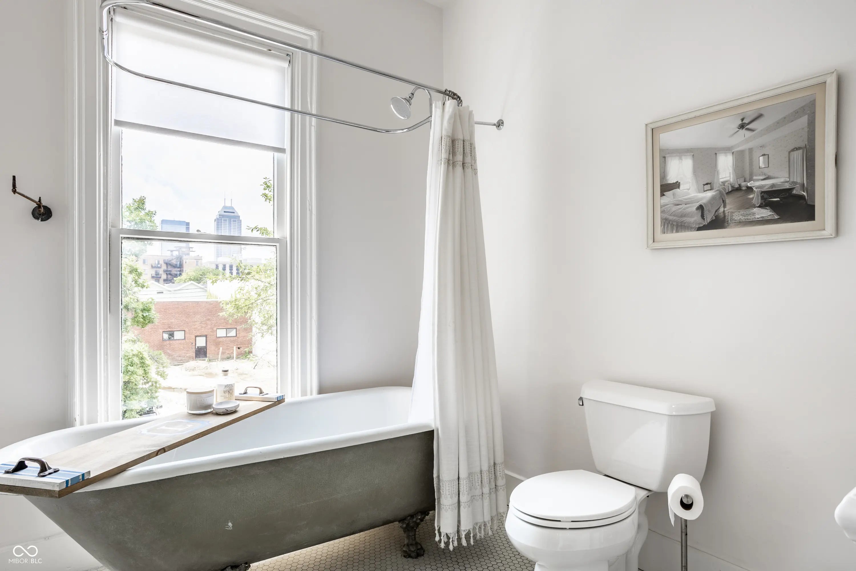 214 E St Joseph Street MLS 22046016 Sorins photo 43