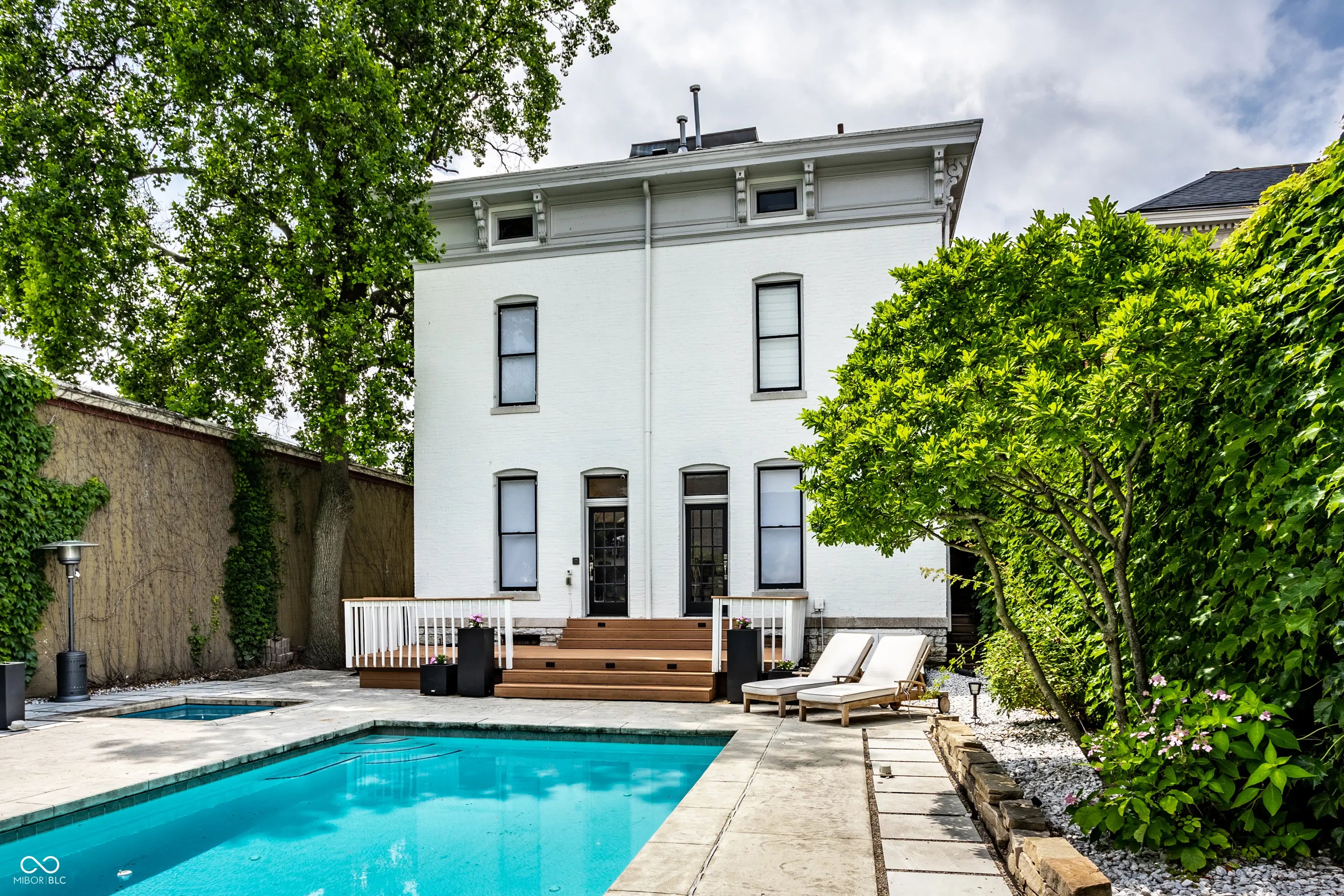 214 E St Joseph Street MLS 22046016 Sorins photo 67