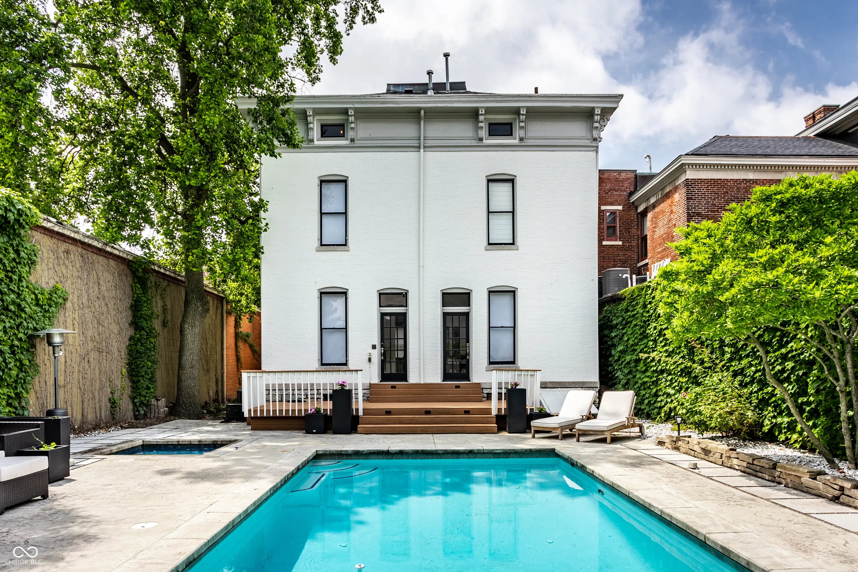 214 E St Joseph Street MLS 22046016 Sorins photo 69