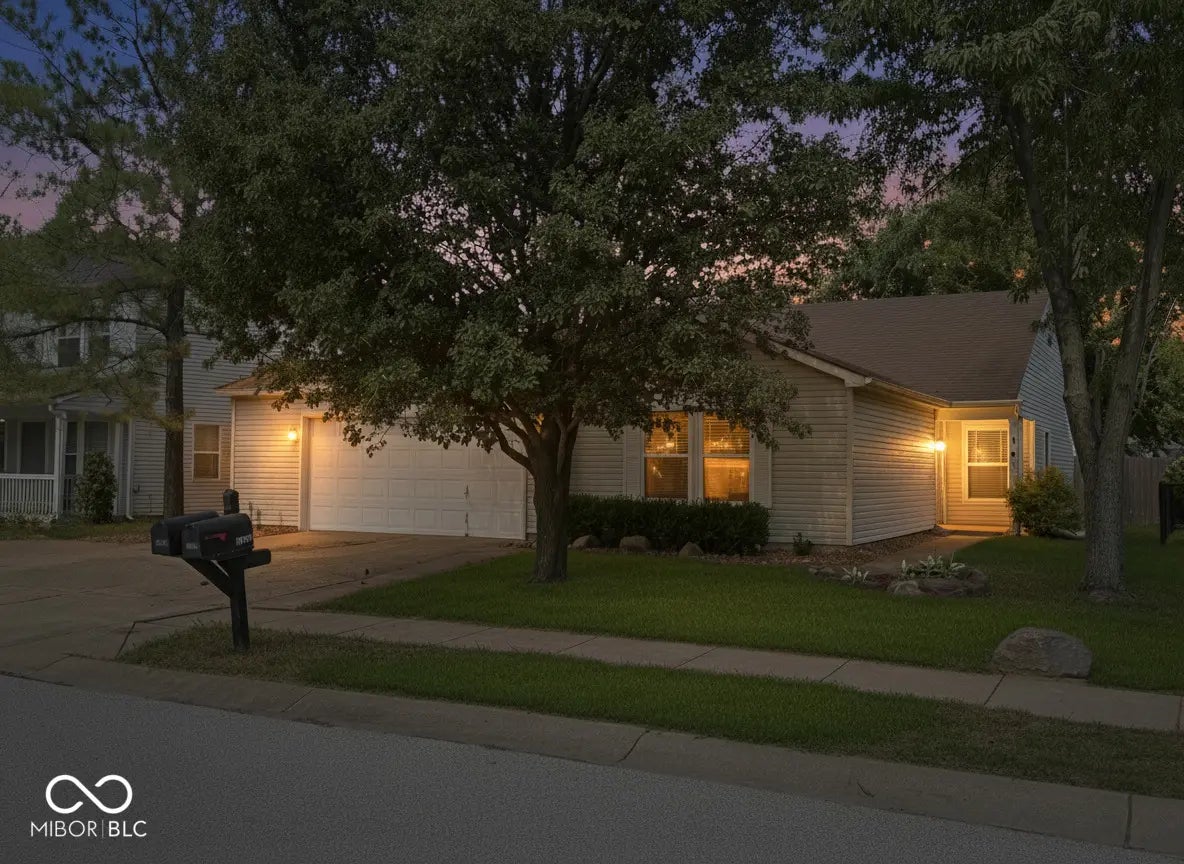 6816 Minnow Drive, Indianapolis