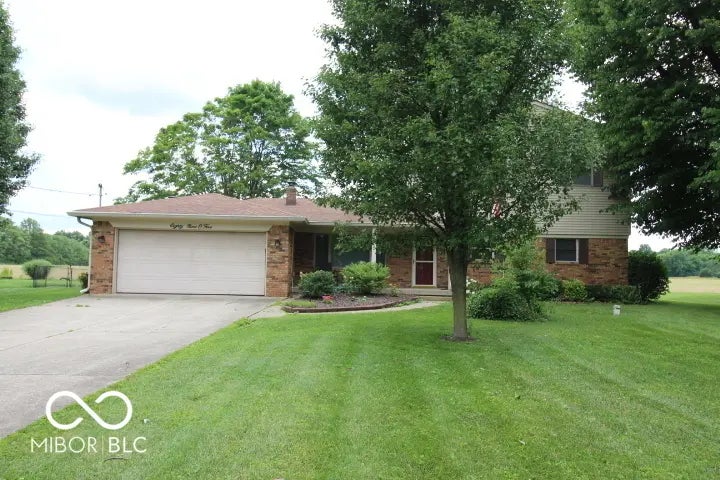 8905 Maze Road, Indianapolis