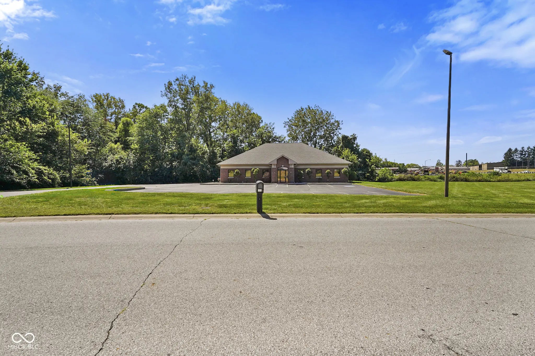 Photo of 30 Spring Mill Court Mooresville, IN 46158
