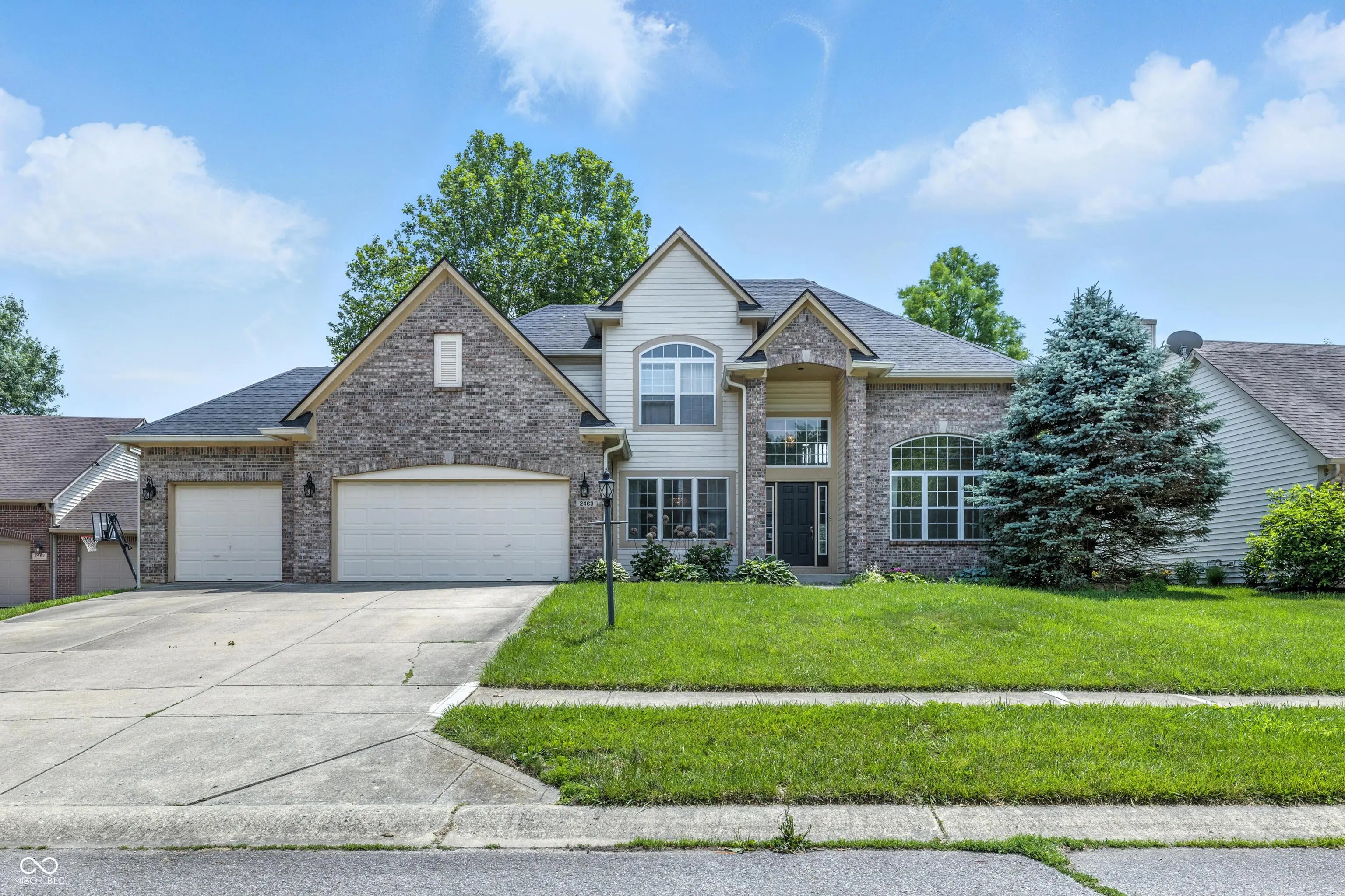 2463 Kettering Way, Indianapolis