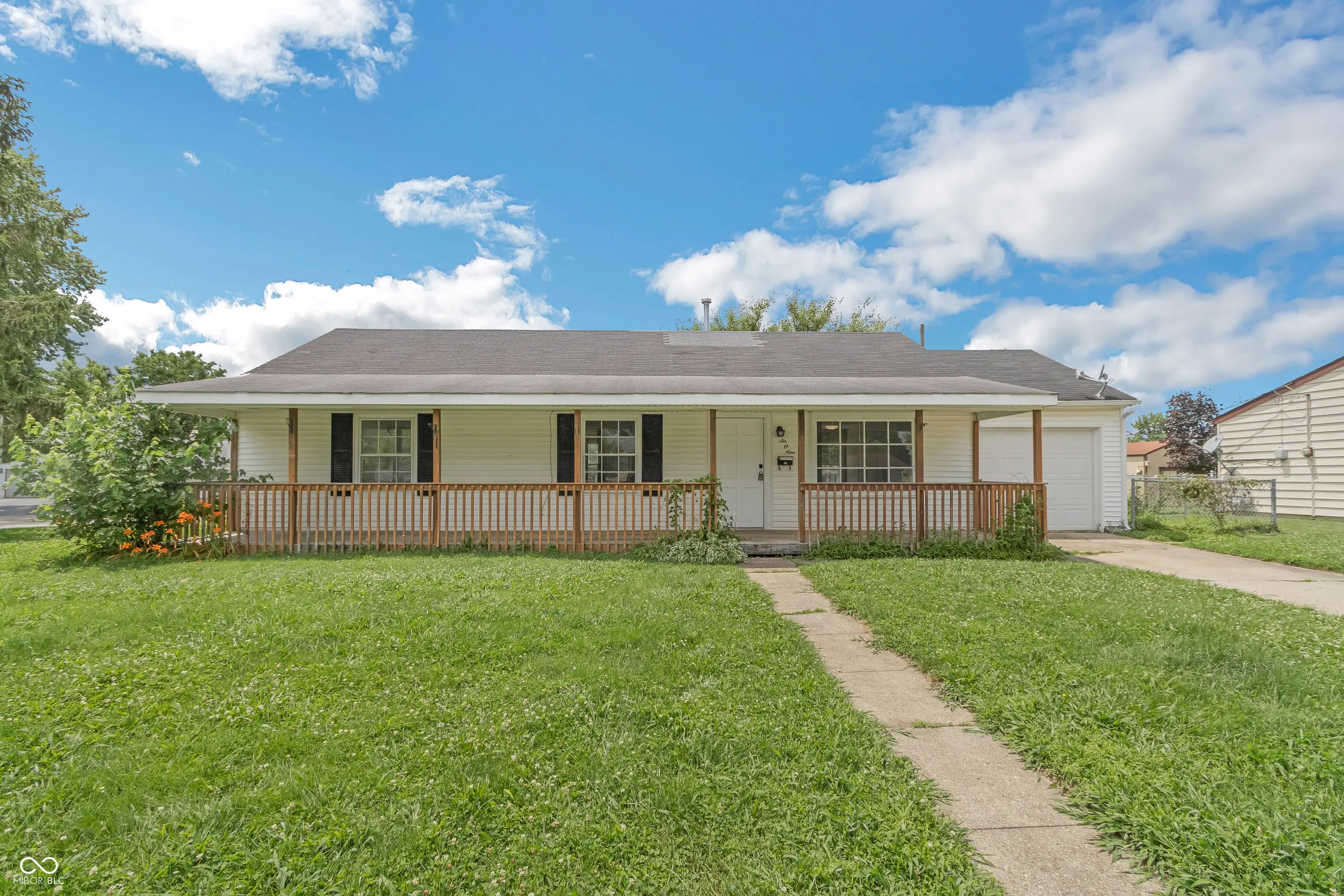 609 Willow Drive, Shelbyville