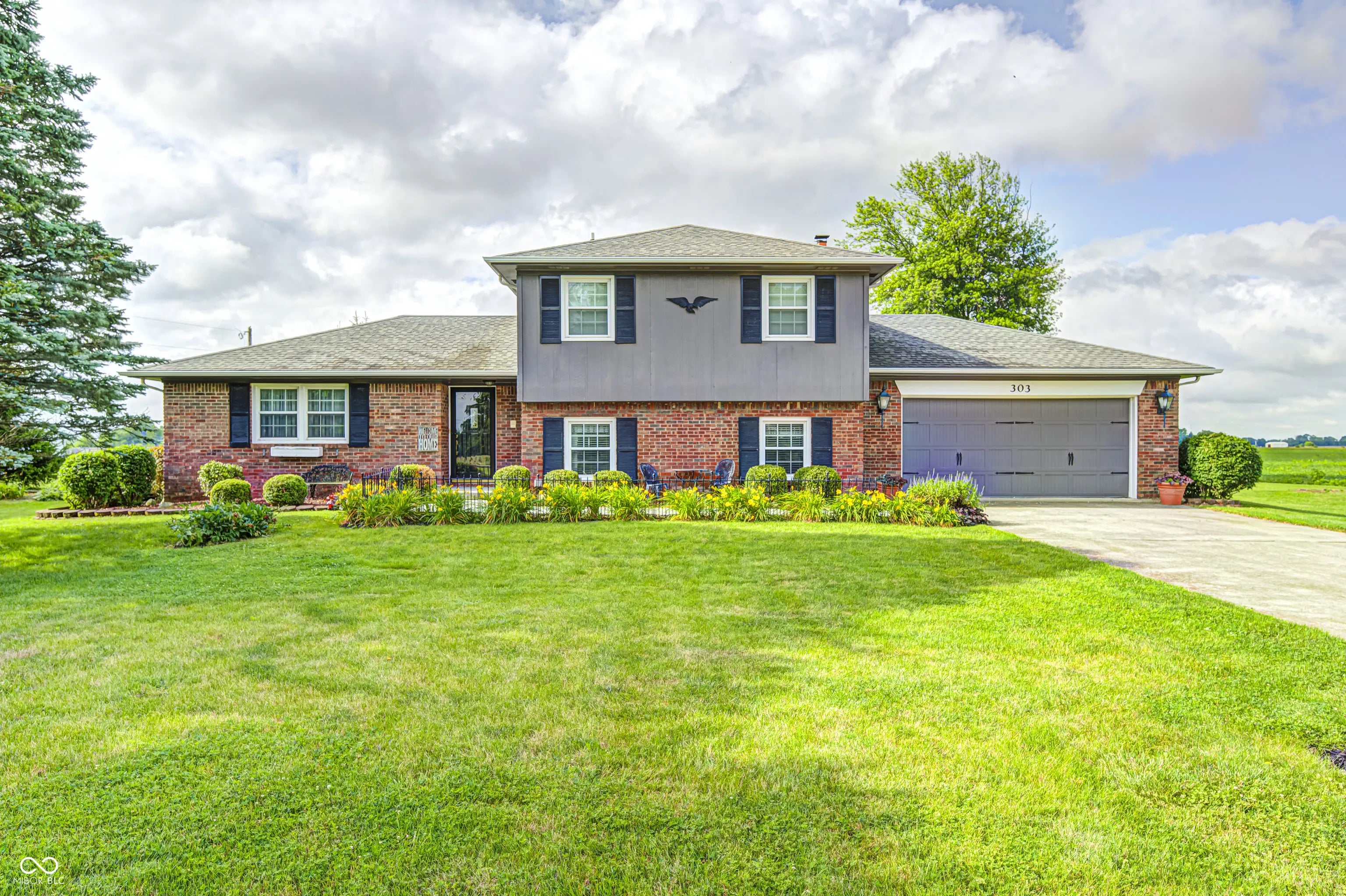 Photo of 303 E County Road 500 N Pittsboro, IN 46167