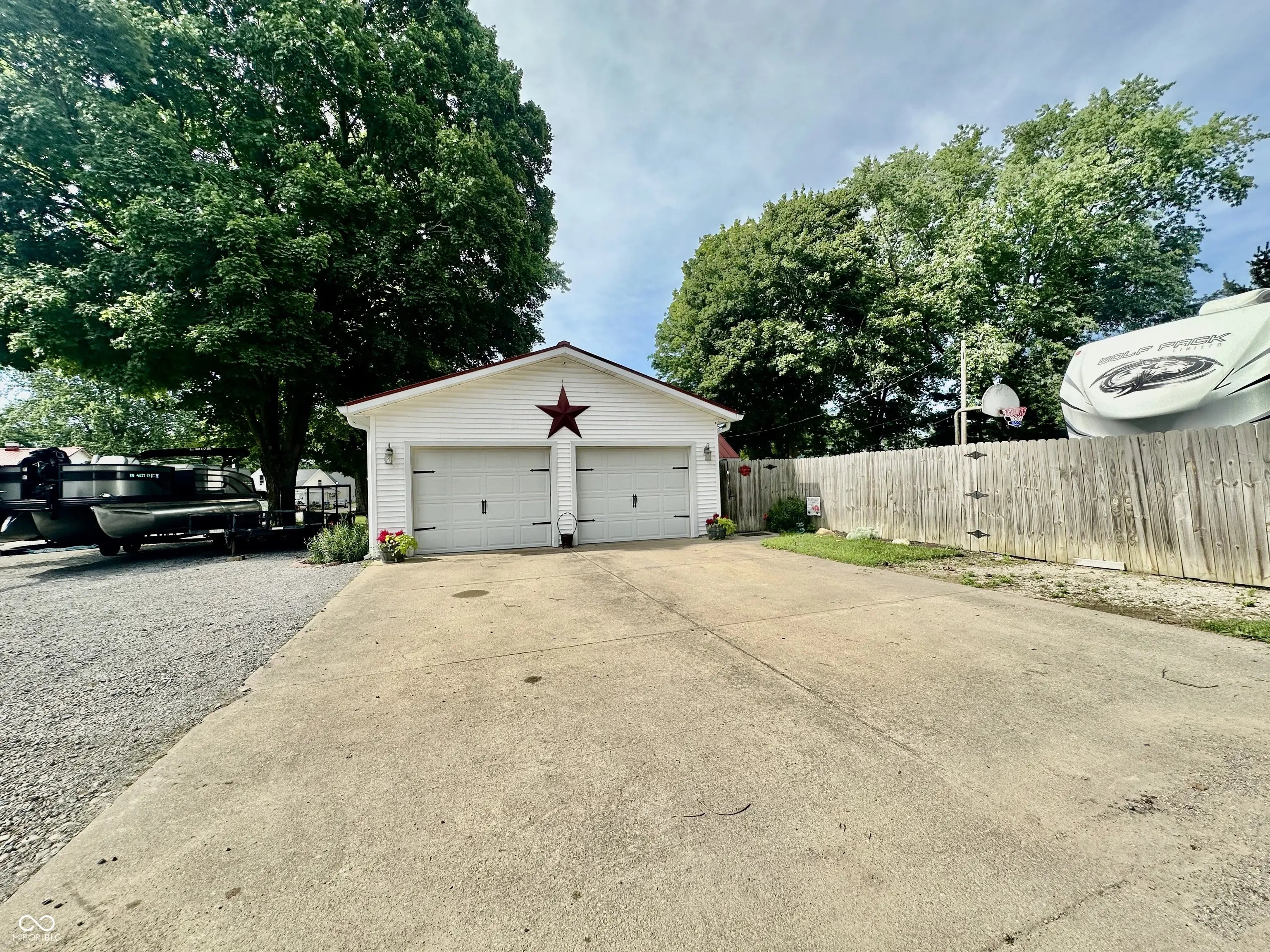 208 10th Street MLS 22046404 No Subdivision photo 4