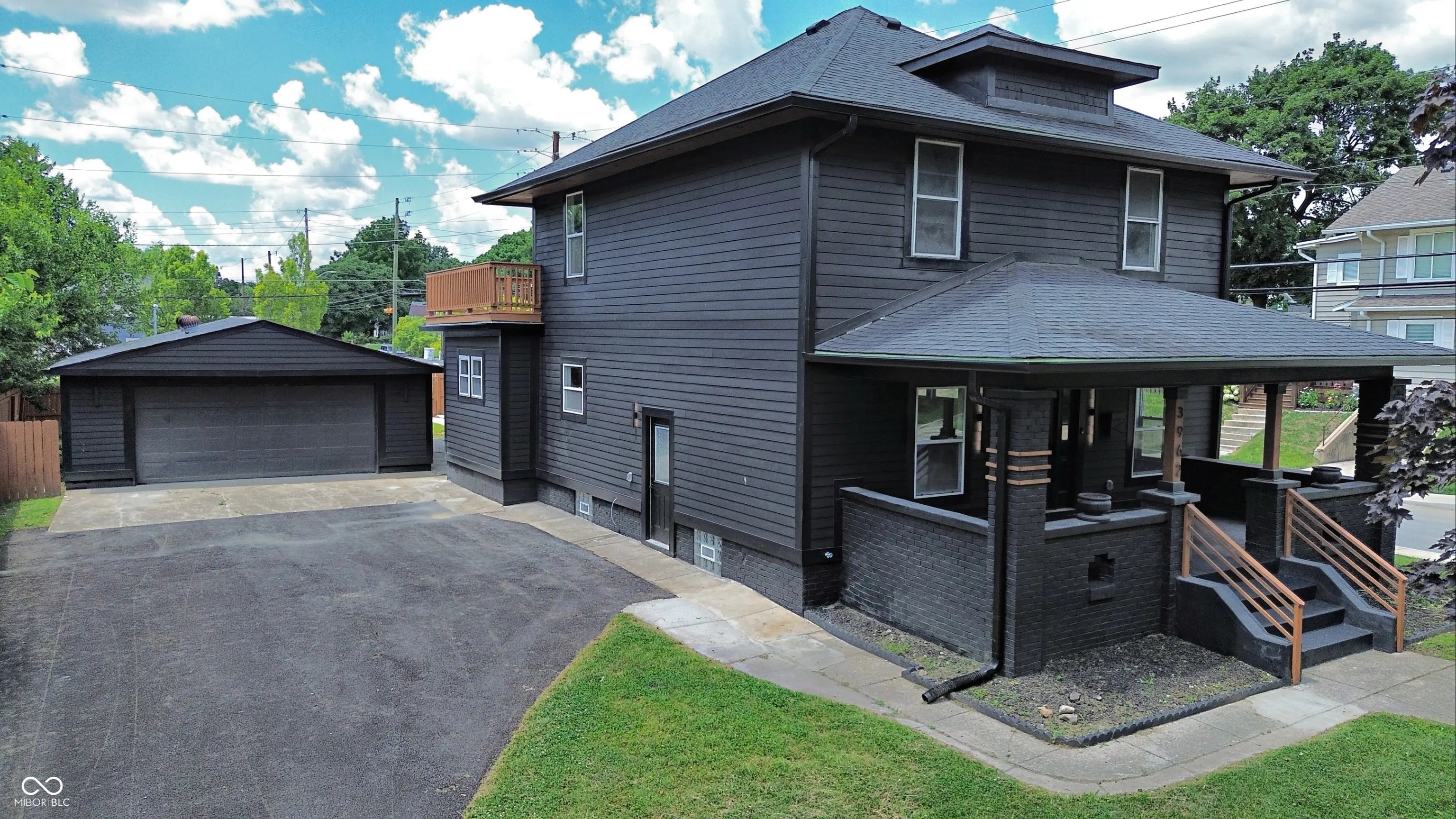 Photo of 3962 Graceland Avenue Indianapolis, IN 46208