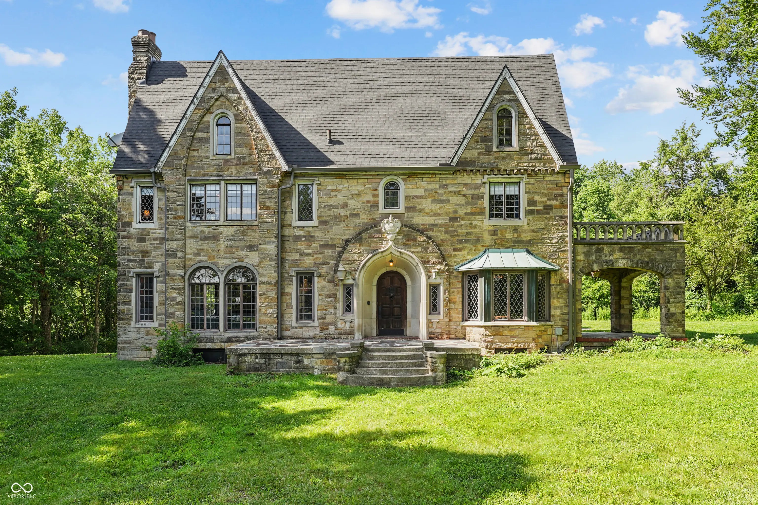 2421 W 39th Street, Indianapolis
