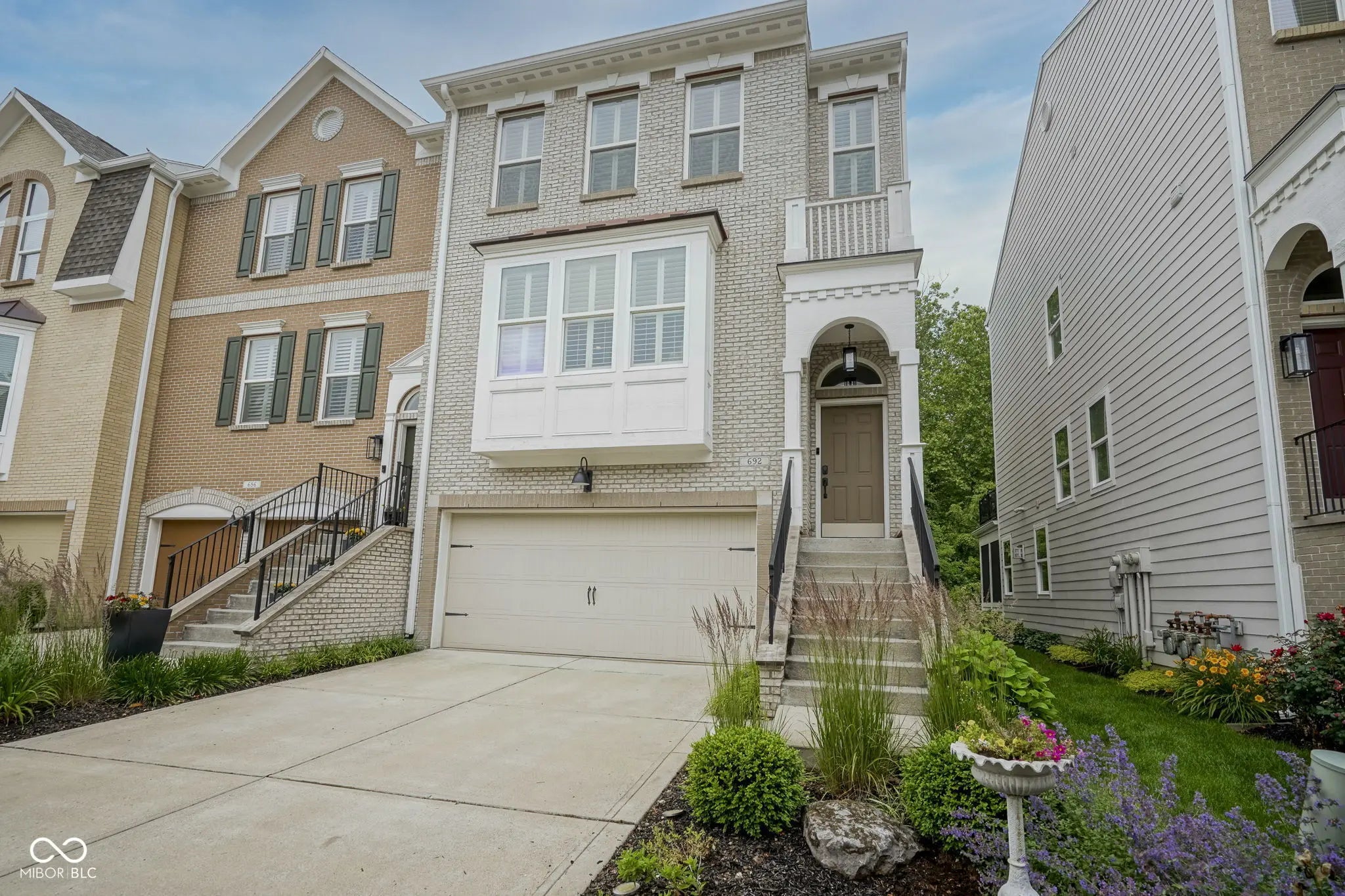 692 Greenford Trail N, Carmel